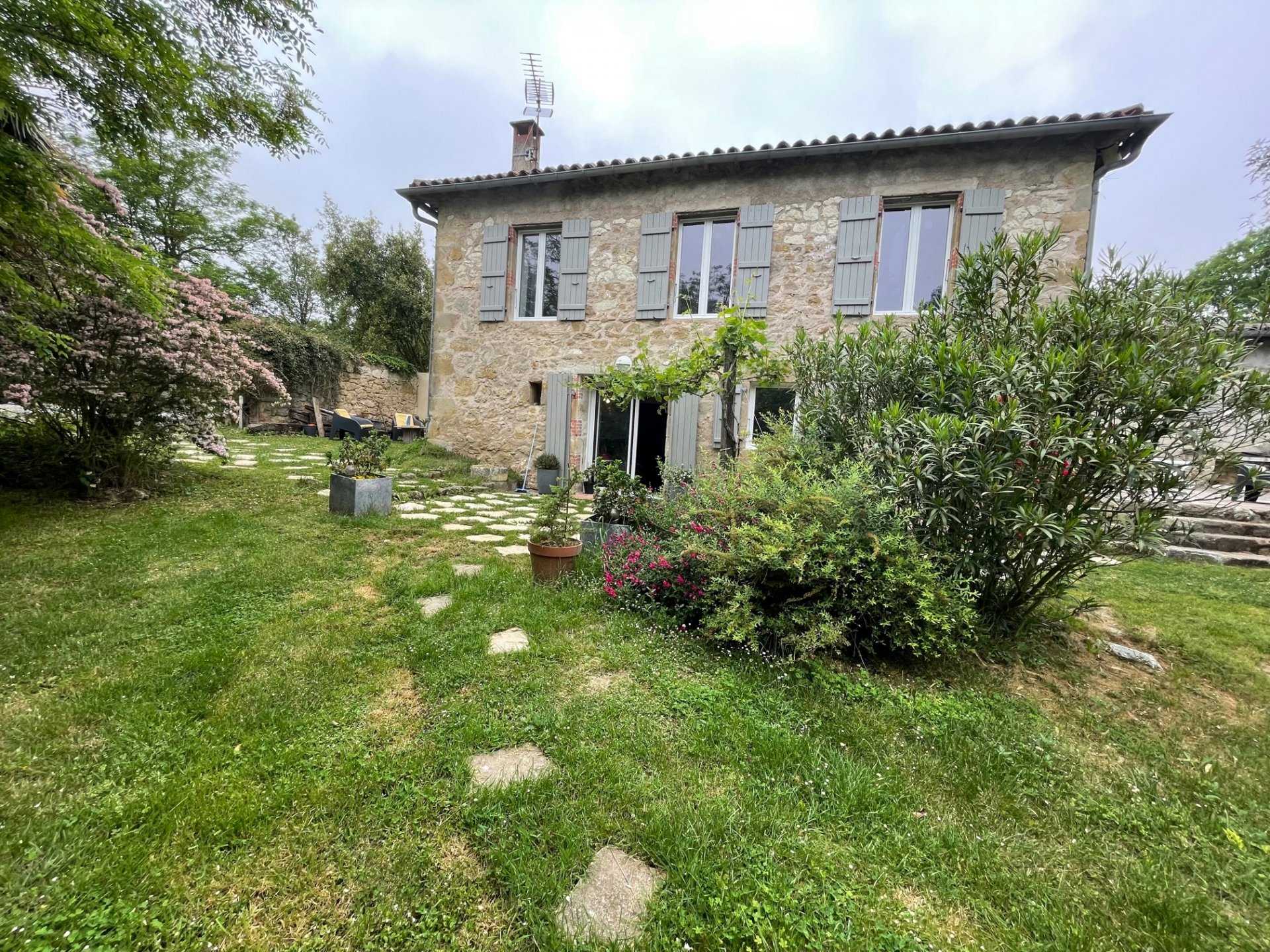 Huis in Castelnau-Barbarens, Gers 10816118