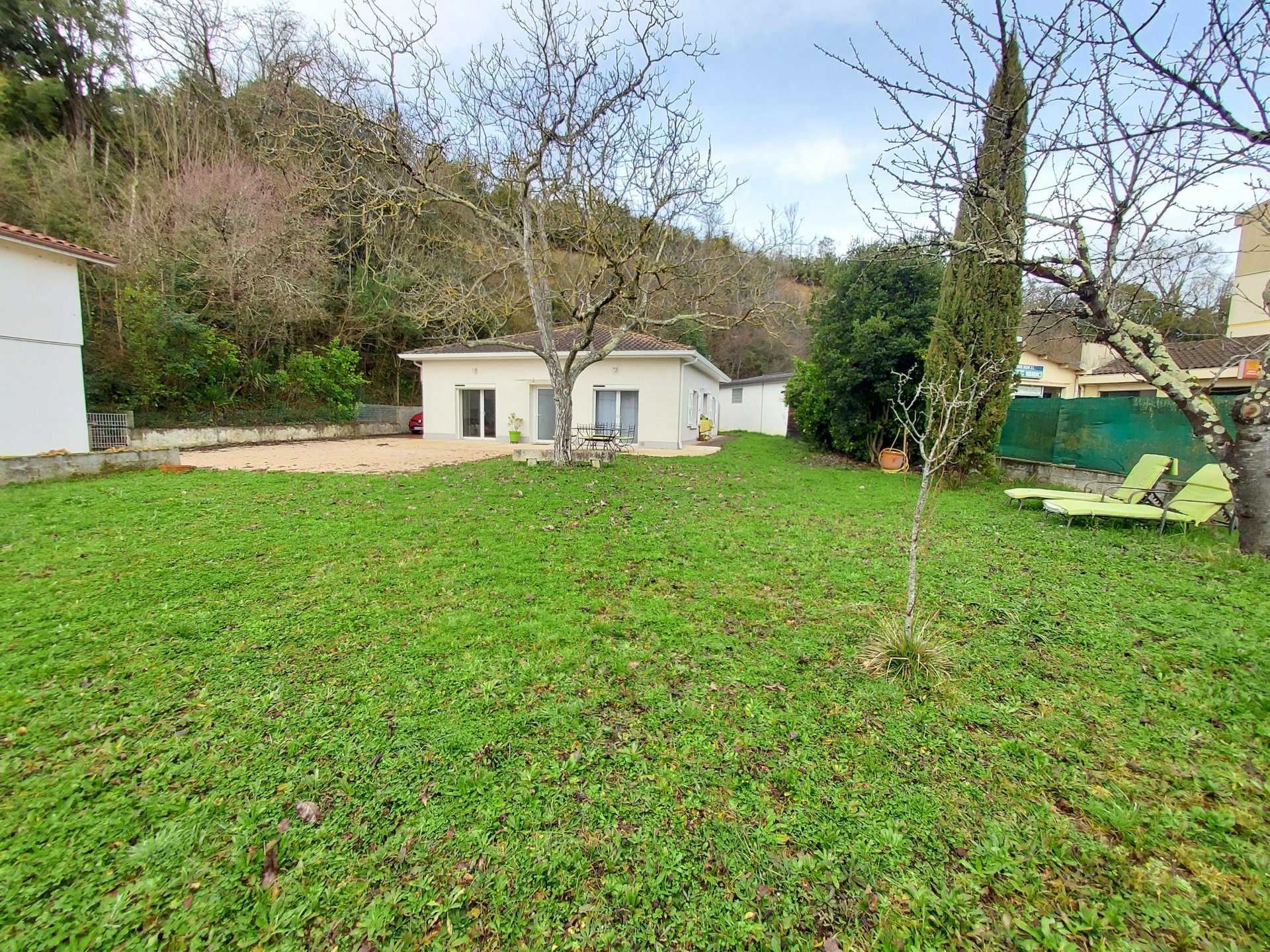 House in Auch, Occitanie 10816135