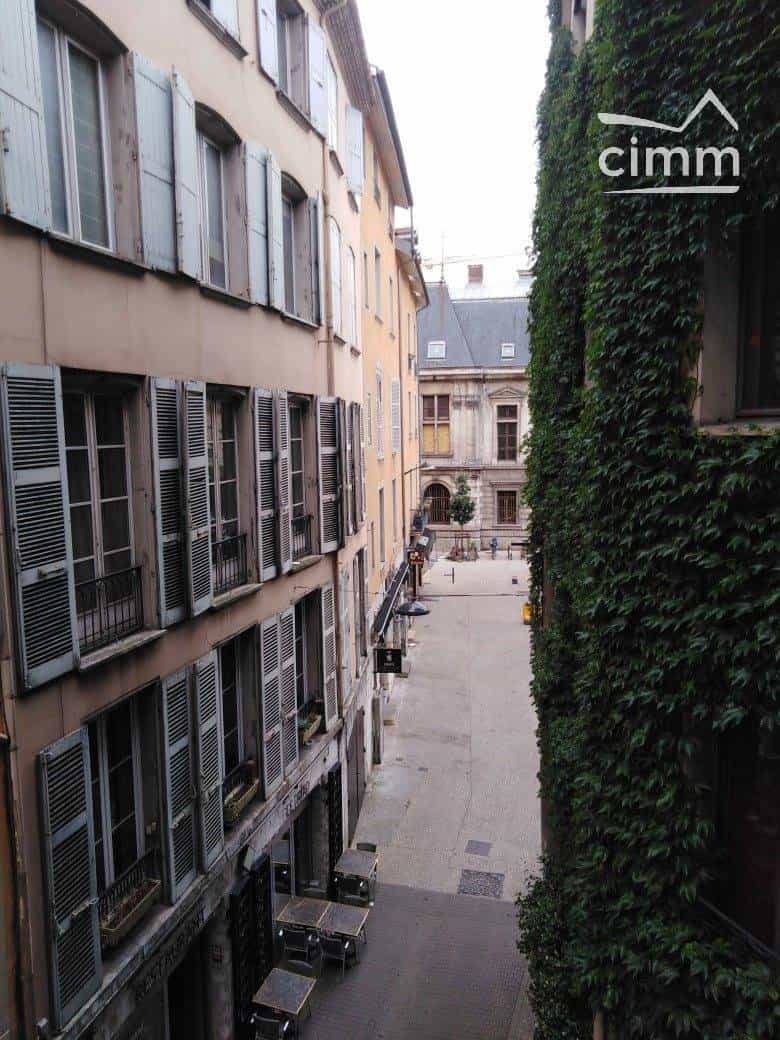 公寓 在 Grenoble, Isère 10816194