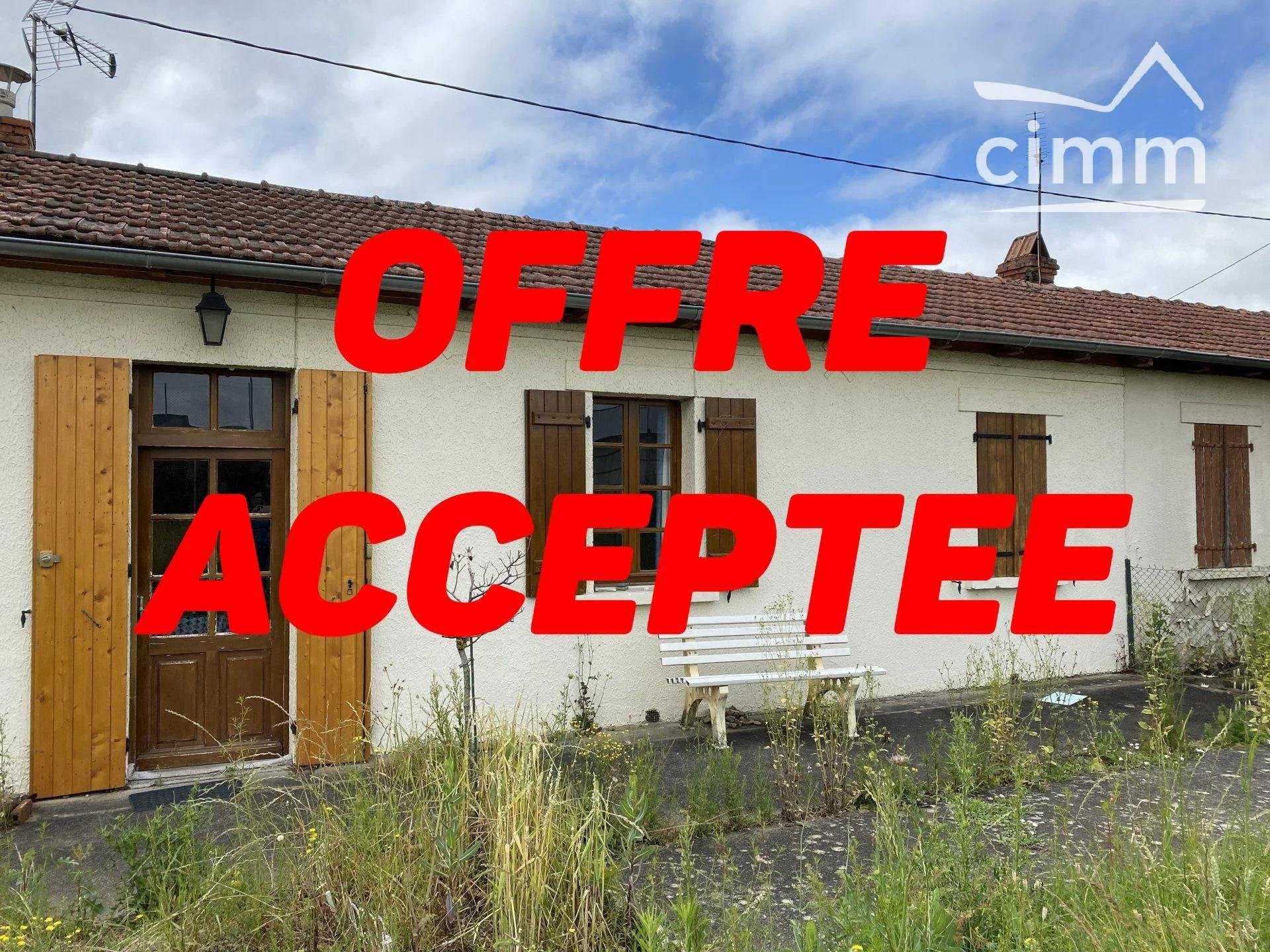 Molteplici case nel Borbone-Lancy, Borgogna-Franca Contea 10816325