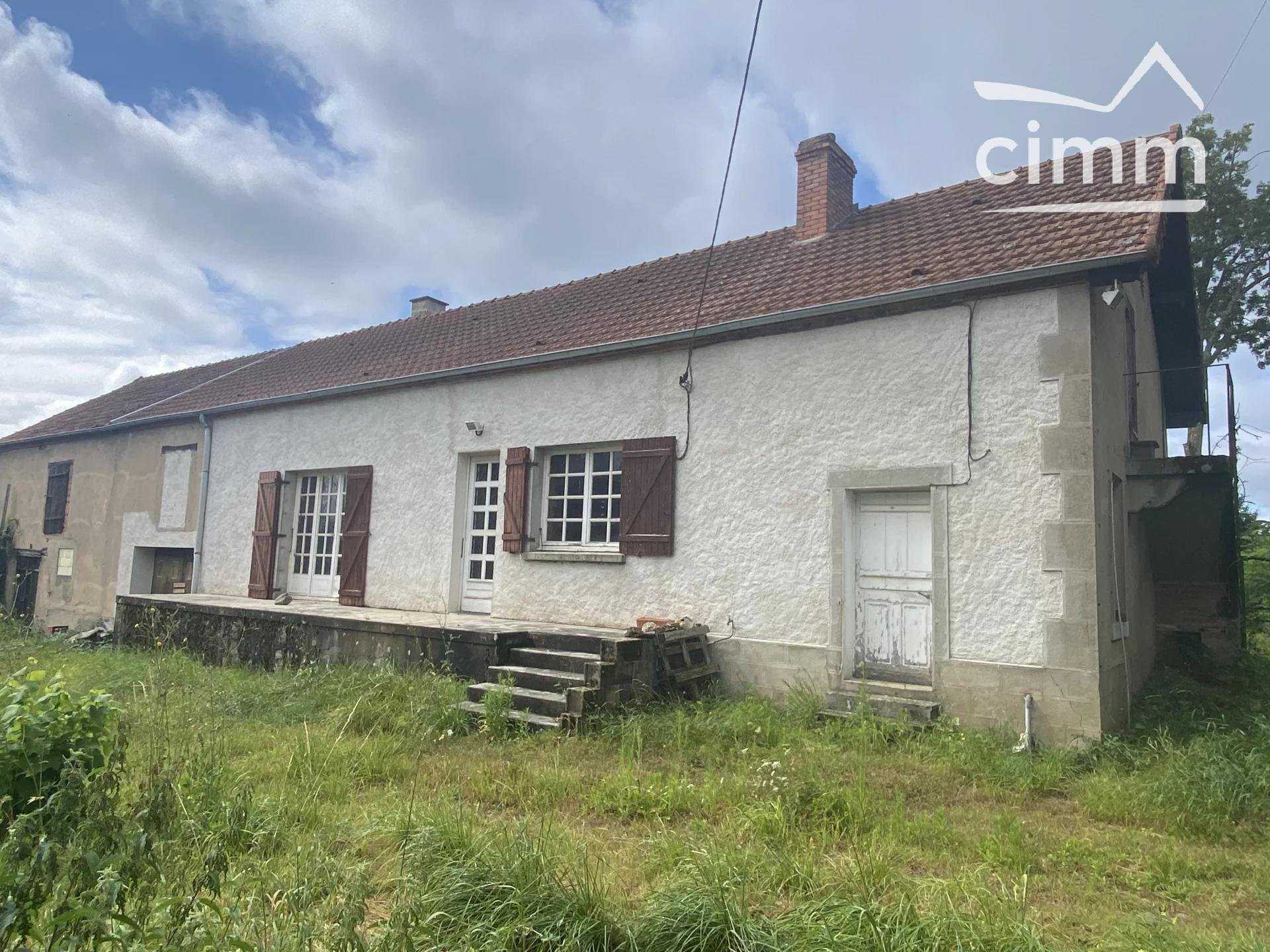 Talo sisään Gilly-sur-Loire, Bourgogne-Franche-Comte 10816423