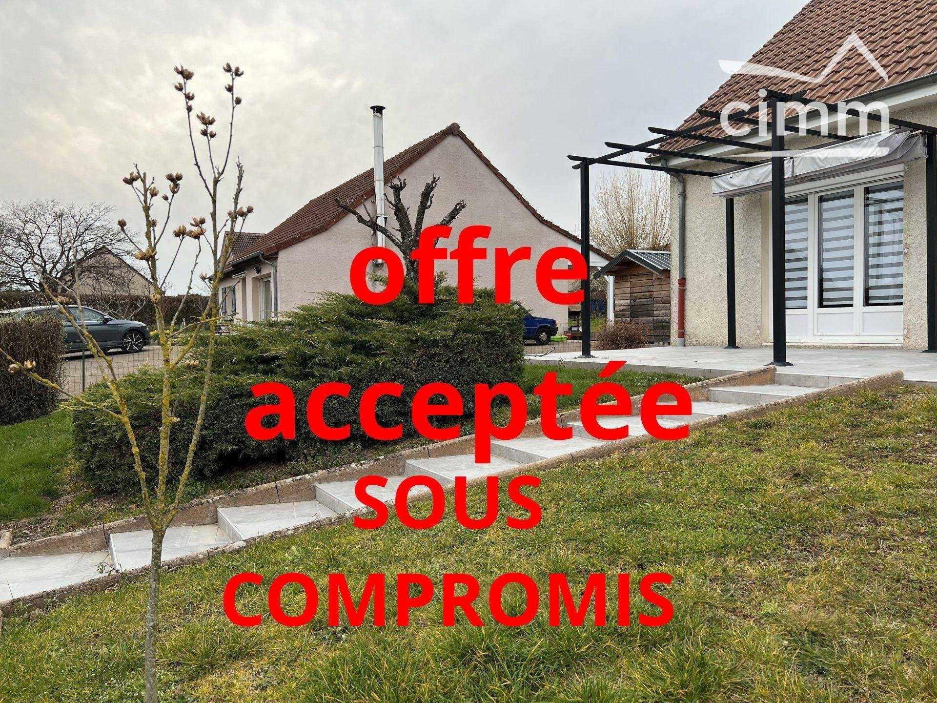 Casa nel Borbone-Lancy, Borgogna-Franca Contea 10816431