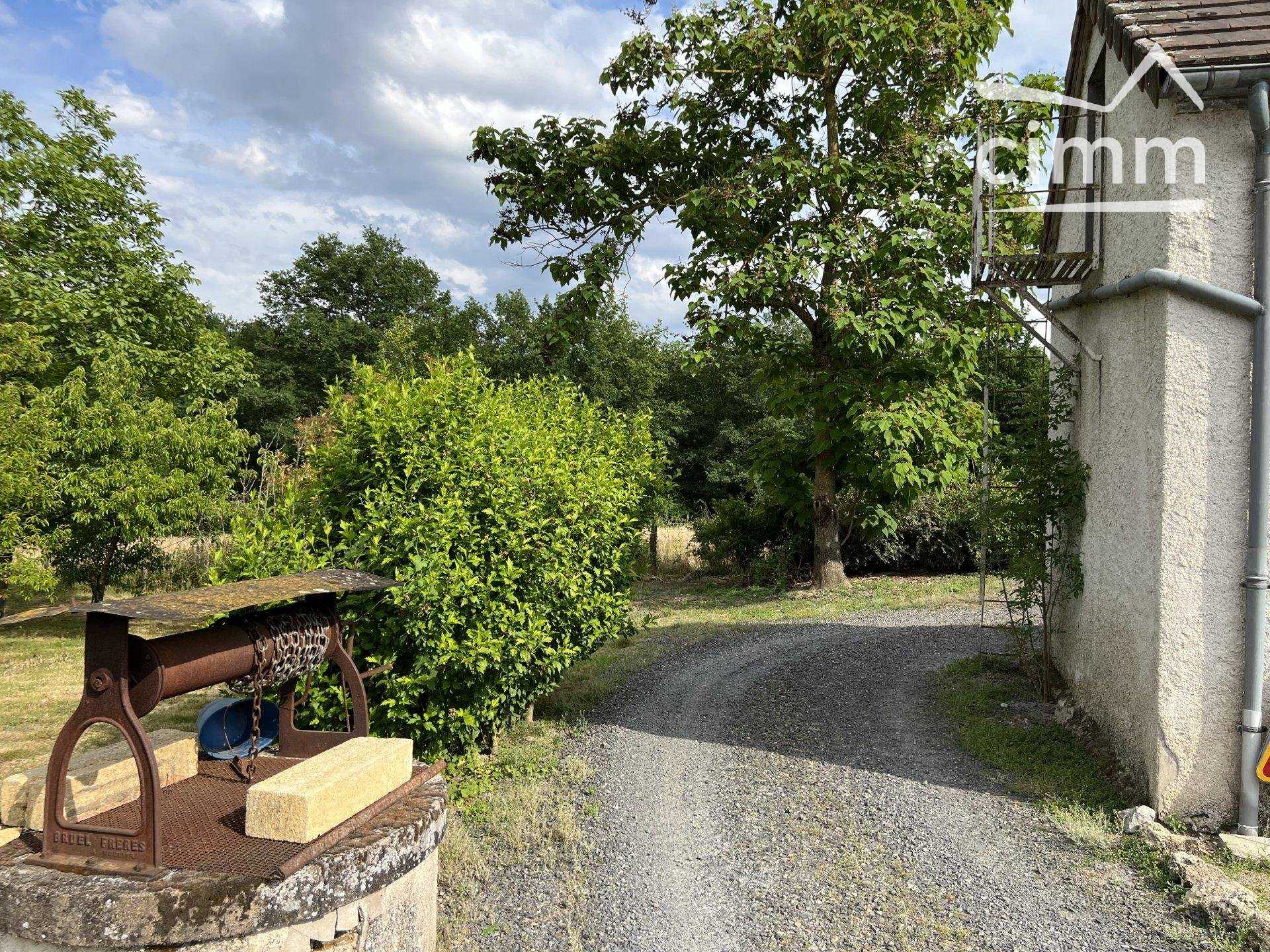 Talo sisään Dompierre-sur-Besbre, Auvergne-Rhône-Alpes 10816452
