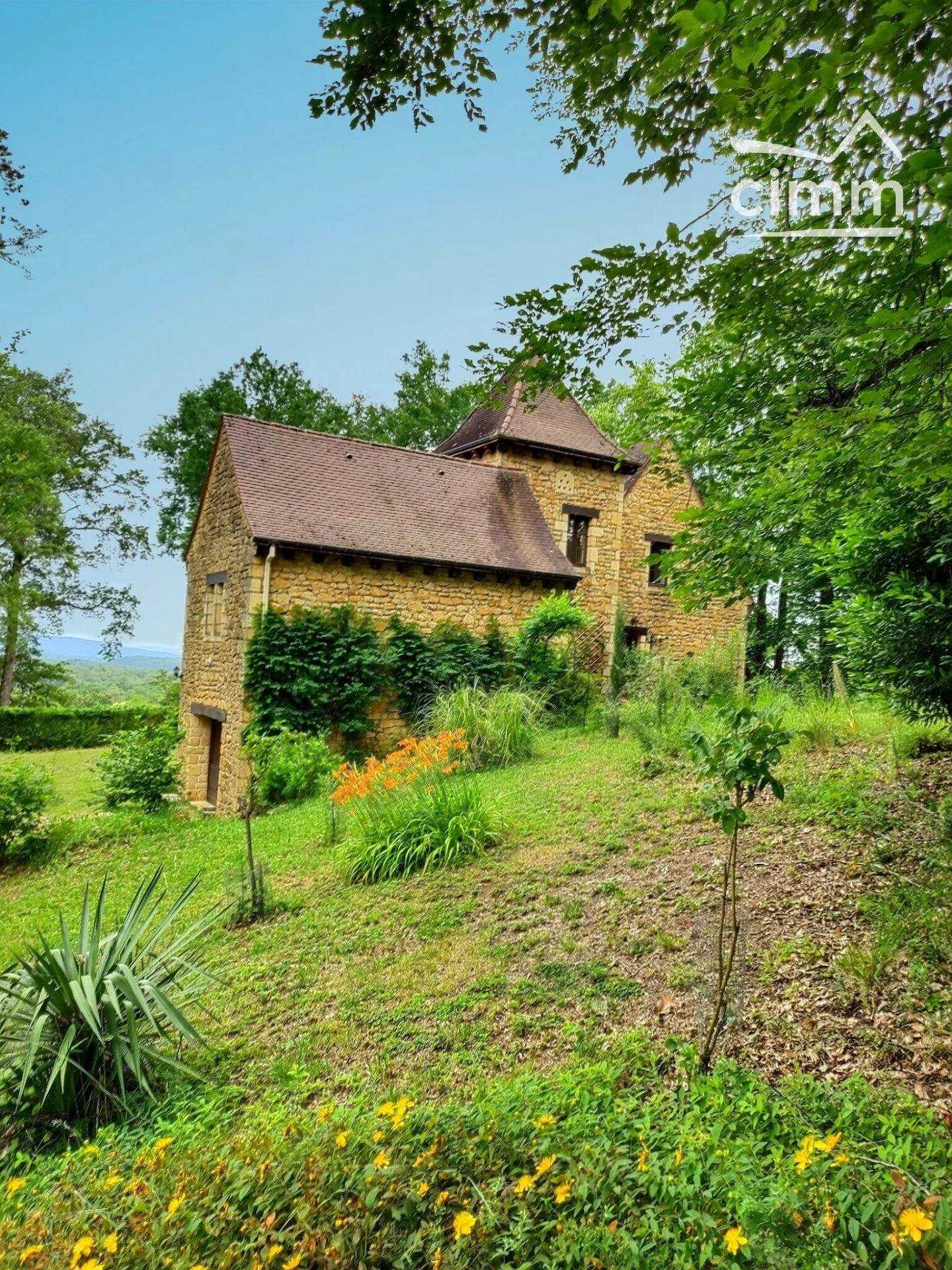 House in Gourdon, Occitanie 10816481