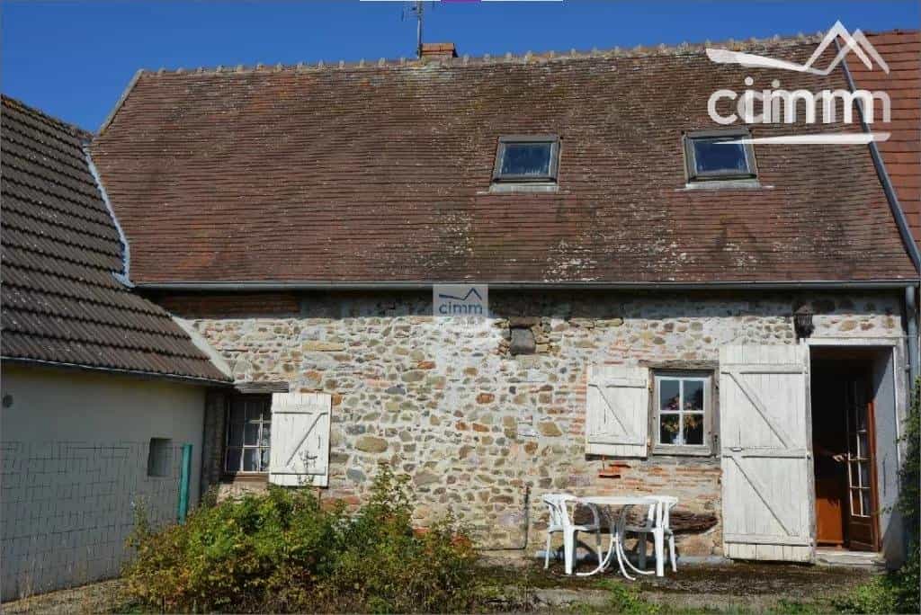 σπίτι σε Chalmoux, Bourgogne-Franche-Comte 10816484