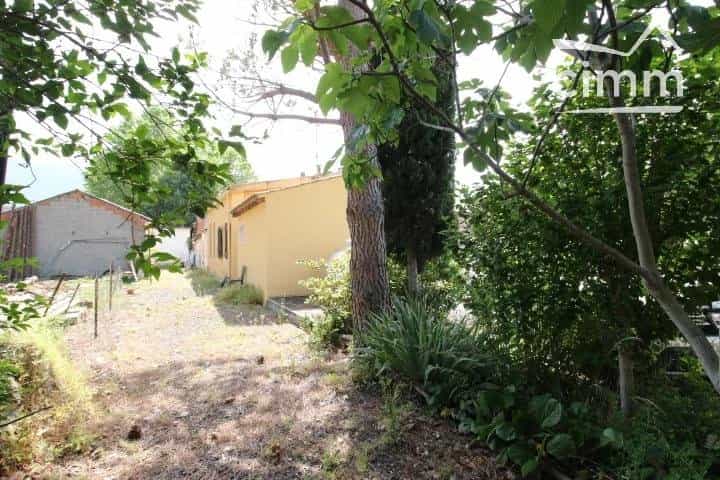 House in Ginoles, Occitanie 10816543
