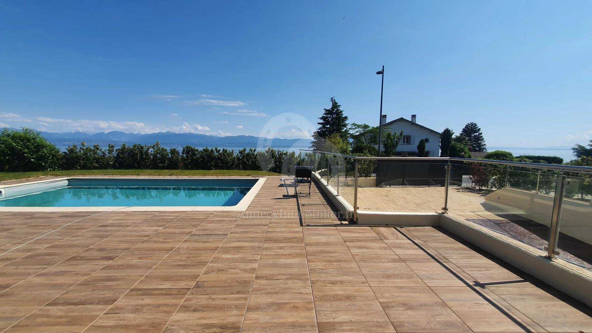 House in Mont-sur-Rolle, Vaud 10816604