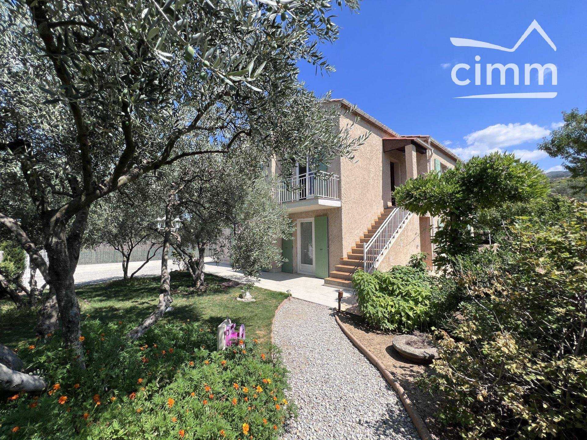 House in L'Escale, Provence-Alpes-Cote d'Azur 10816654