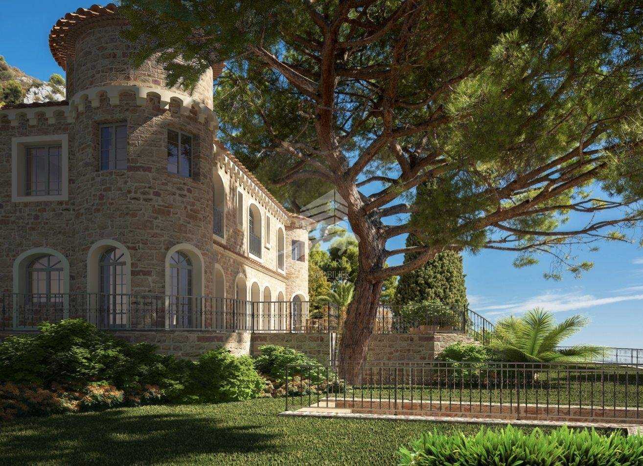 Rumah di Villefranche-sur-Mer, Provence-Alpes-Cote d'Azur 10816786