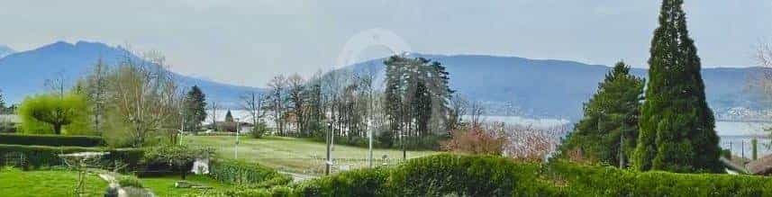 Casa nel Veyrier-du-Lac, Auvergne-Rhone-Alpes 10816796