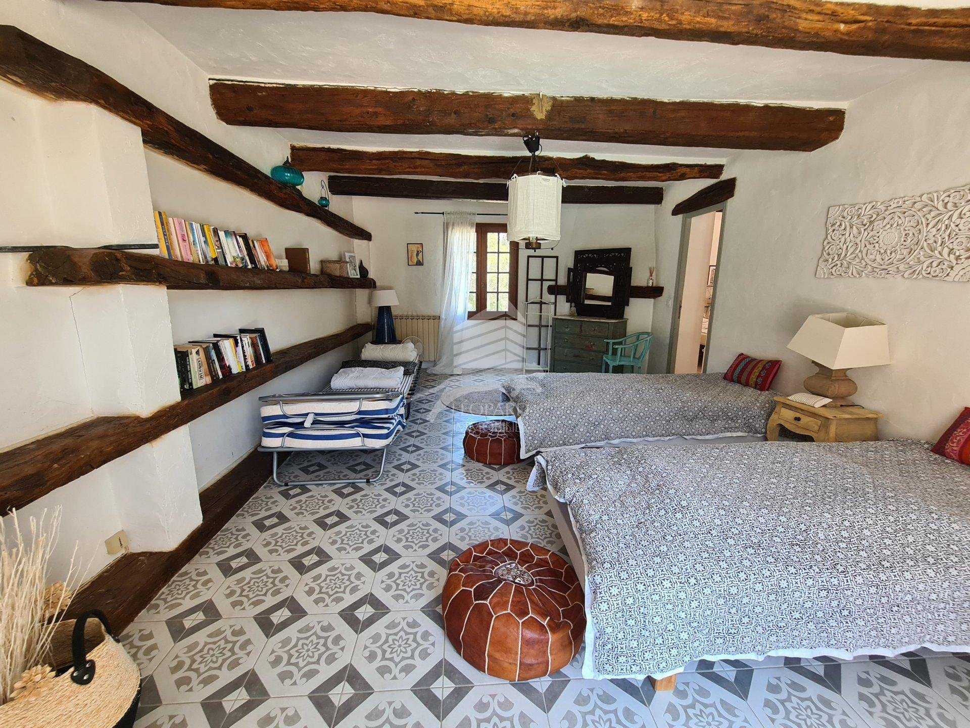 Dom w Roquebrune-sur-Argens, Var 10816817