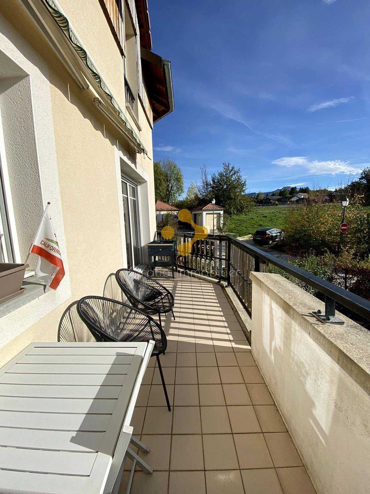 Condominium in Villy-le-Pelloux, Auvergne-Rhone-Alpes 10816976