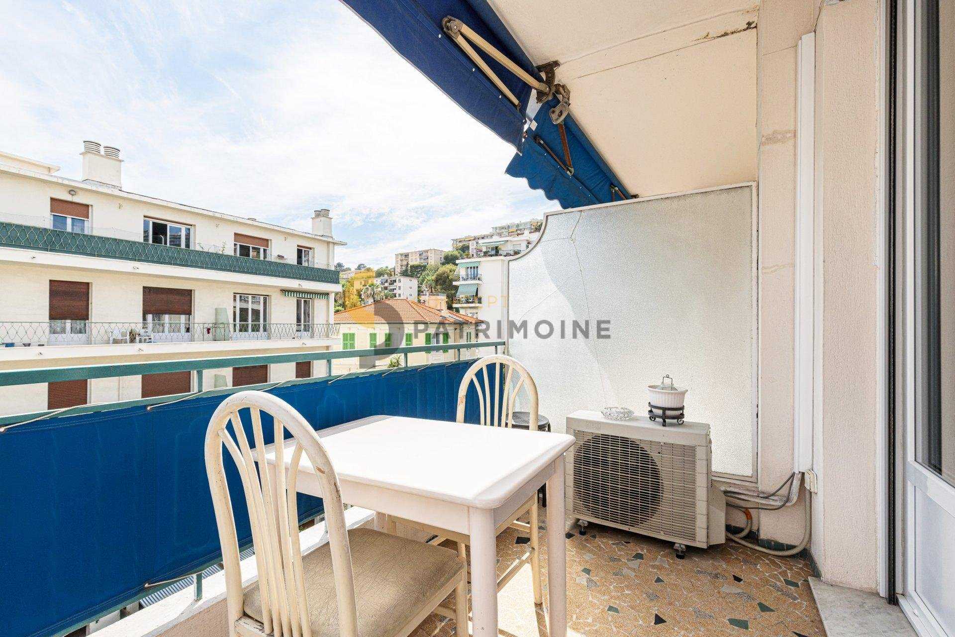Condominium in Nice, Alpes-Maritimes 10817040