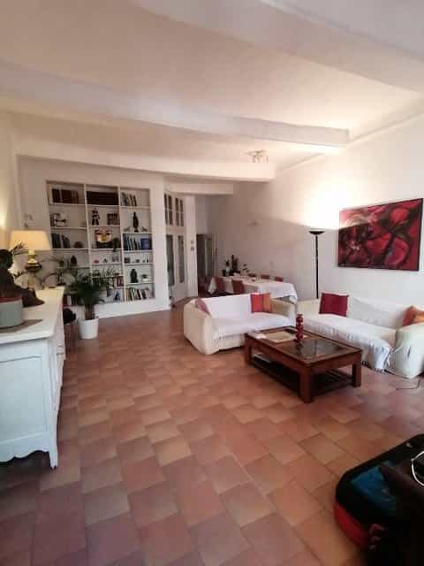 Condominium in Ramonville-Saint-Agne, Occitanië 10817067