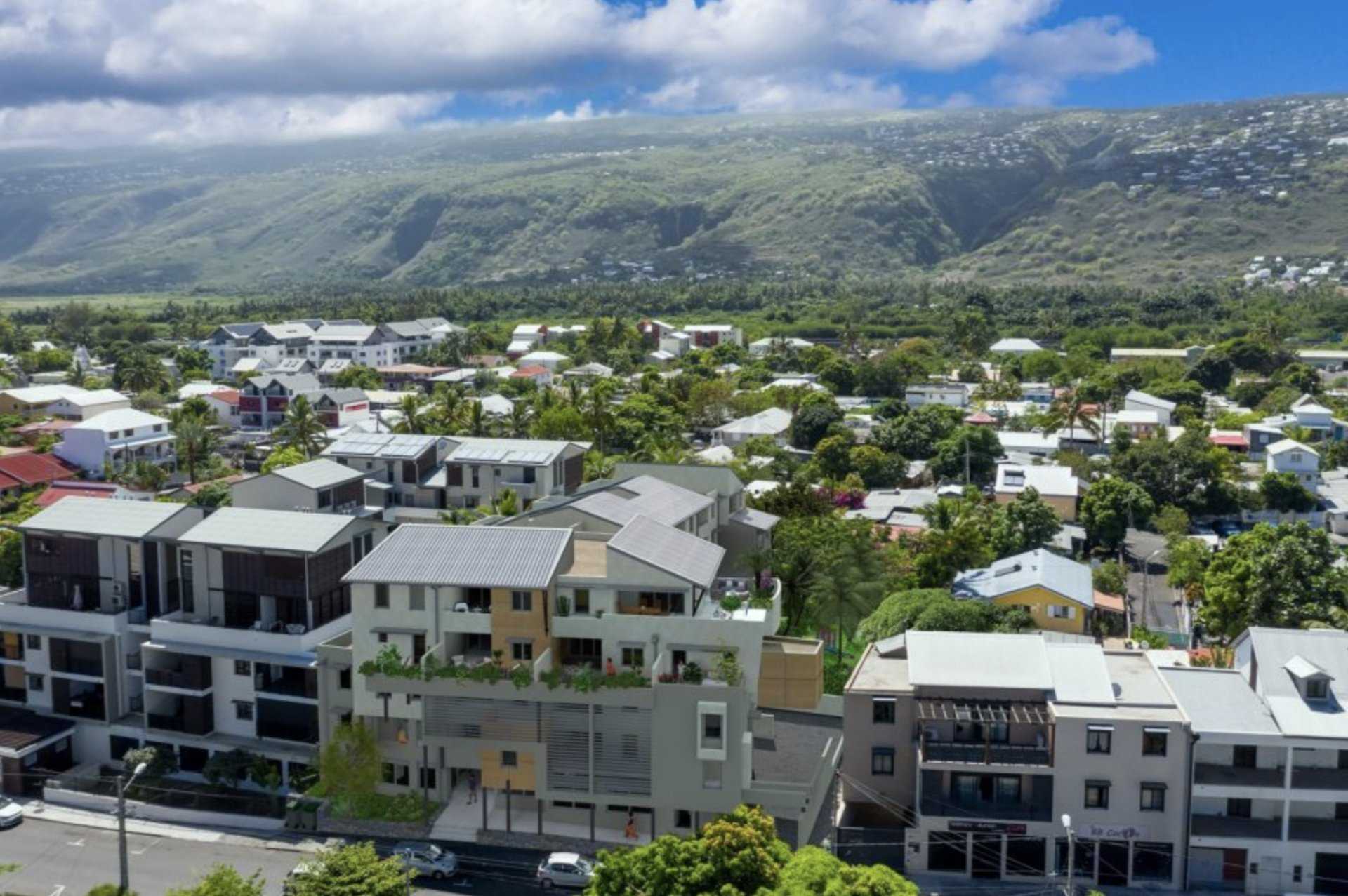 Condominium in Saint-Paul, La Réunion 10817075