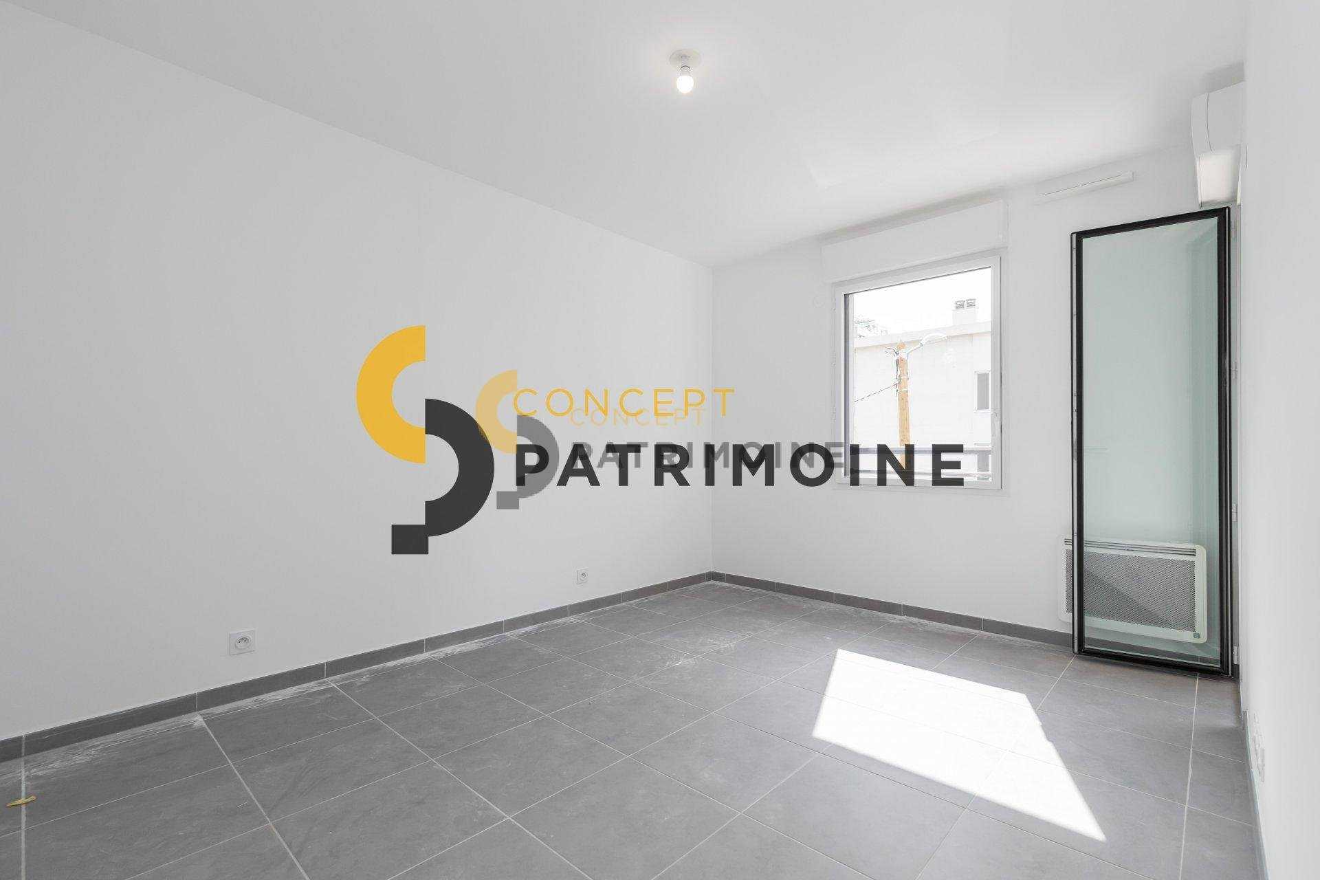 Condominium in Le Ray, Provence-Alpes-Cote d'Azur 10817093