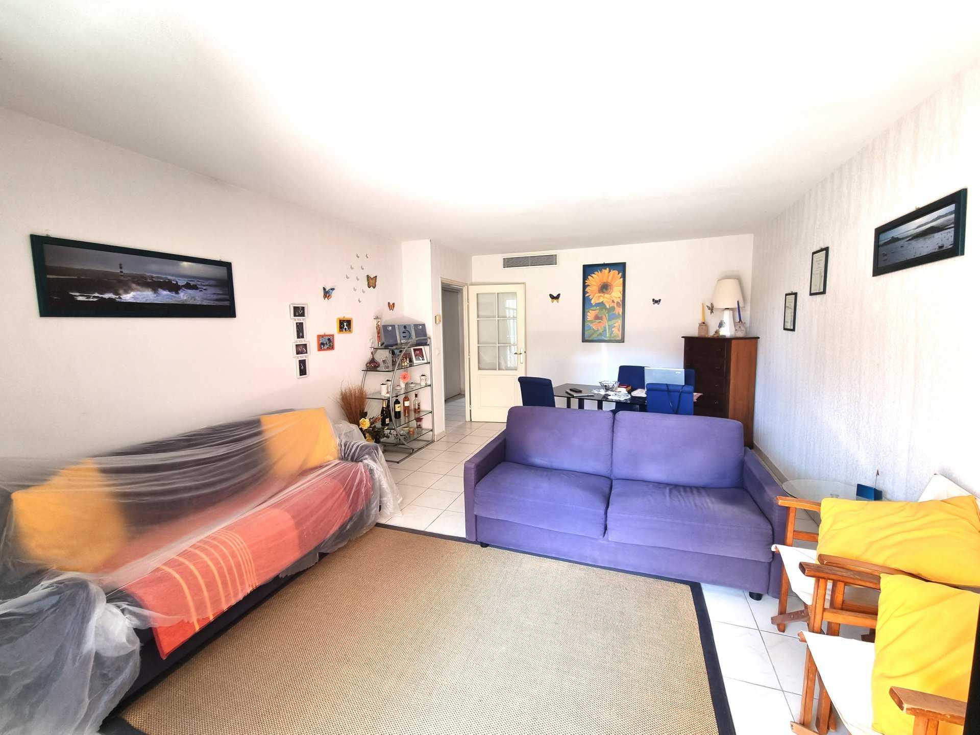 公寓 在 Saint-Zacharie, 普羅旺斯-阿爾卑斯-藍色海岸 10817096