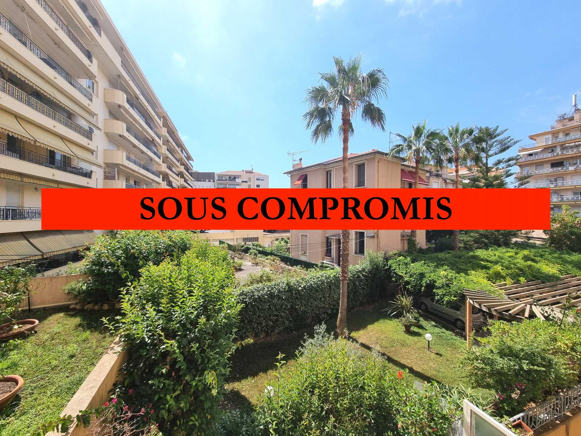 Condominium dans Saint-Zacharie, Provence-Alpes-Côte d'Azur 10817096