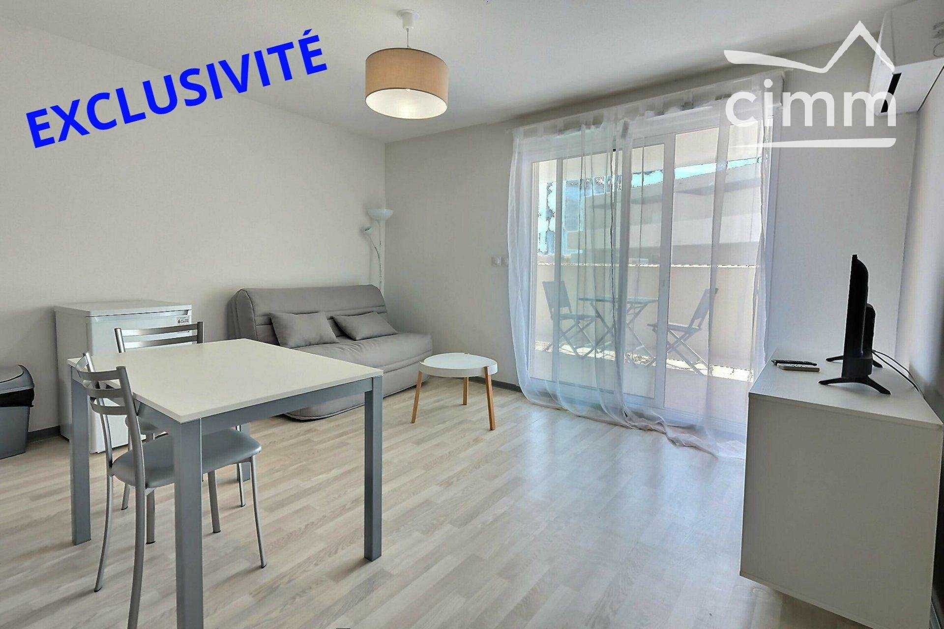 Condominium in Valras-Plage, Occitanie 10817379