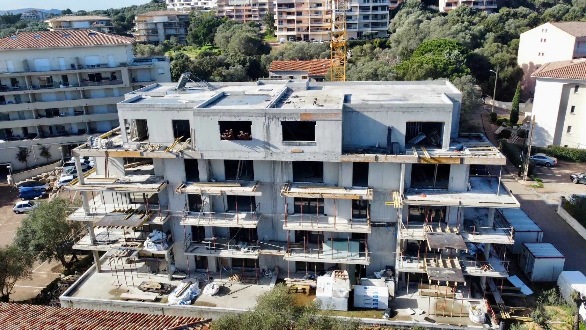 Condominium in Porto-Vecchio, Corsica 10817514