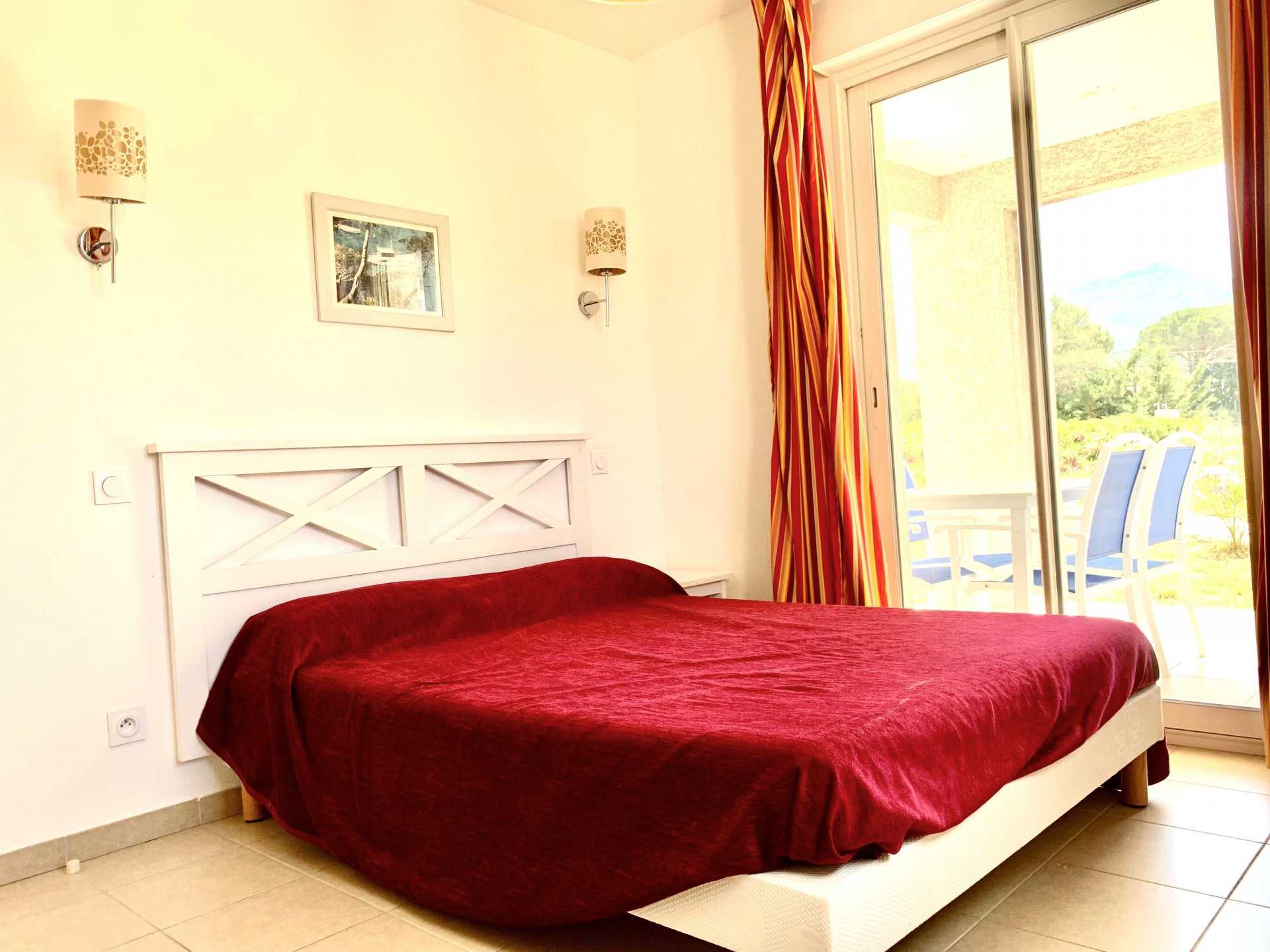 公寓 在 Saint-Florent, Haute-Corse 10817519