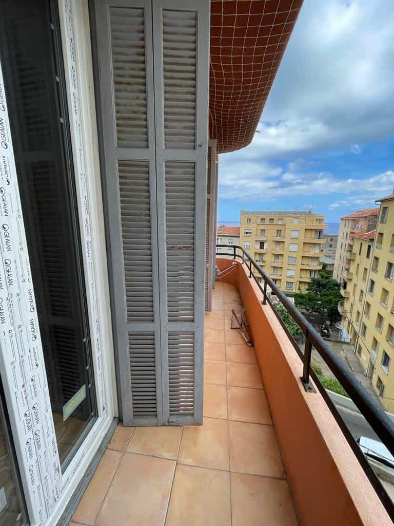 公寓 在 Pietra Rossa, Corsica 10817552