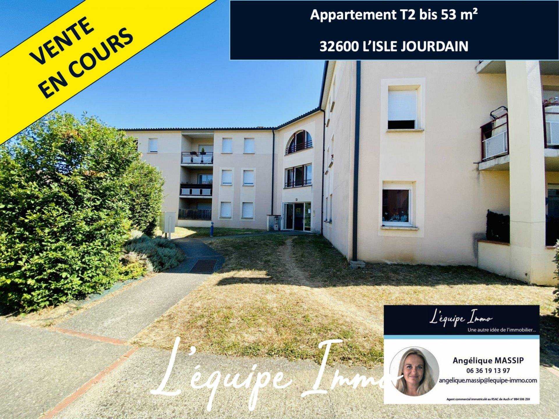 Condominium in L'Isle-Jourdain, Gers 10817672