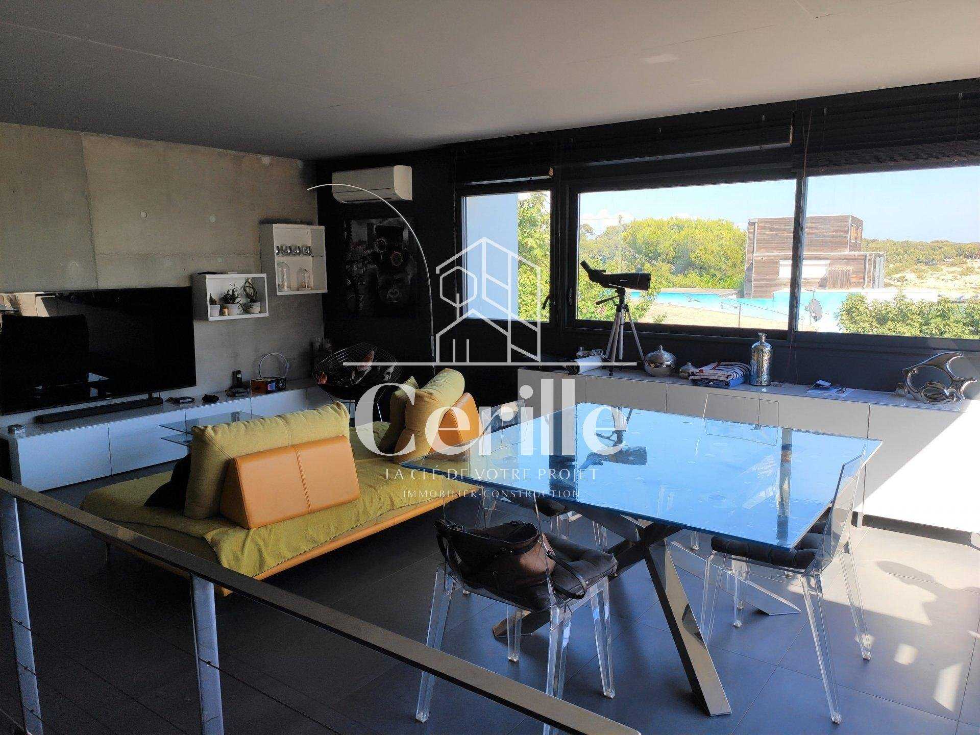 Condominium in Carro, Provence-Alpes-Cote d'Azur 10817756