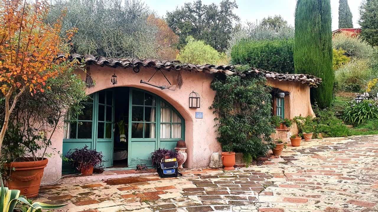 rumah dalam Saint-Paul-de-Vence, Provence-Alpes-Côte d'Azur 10818005