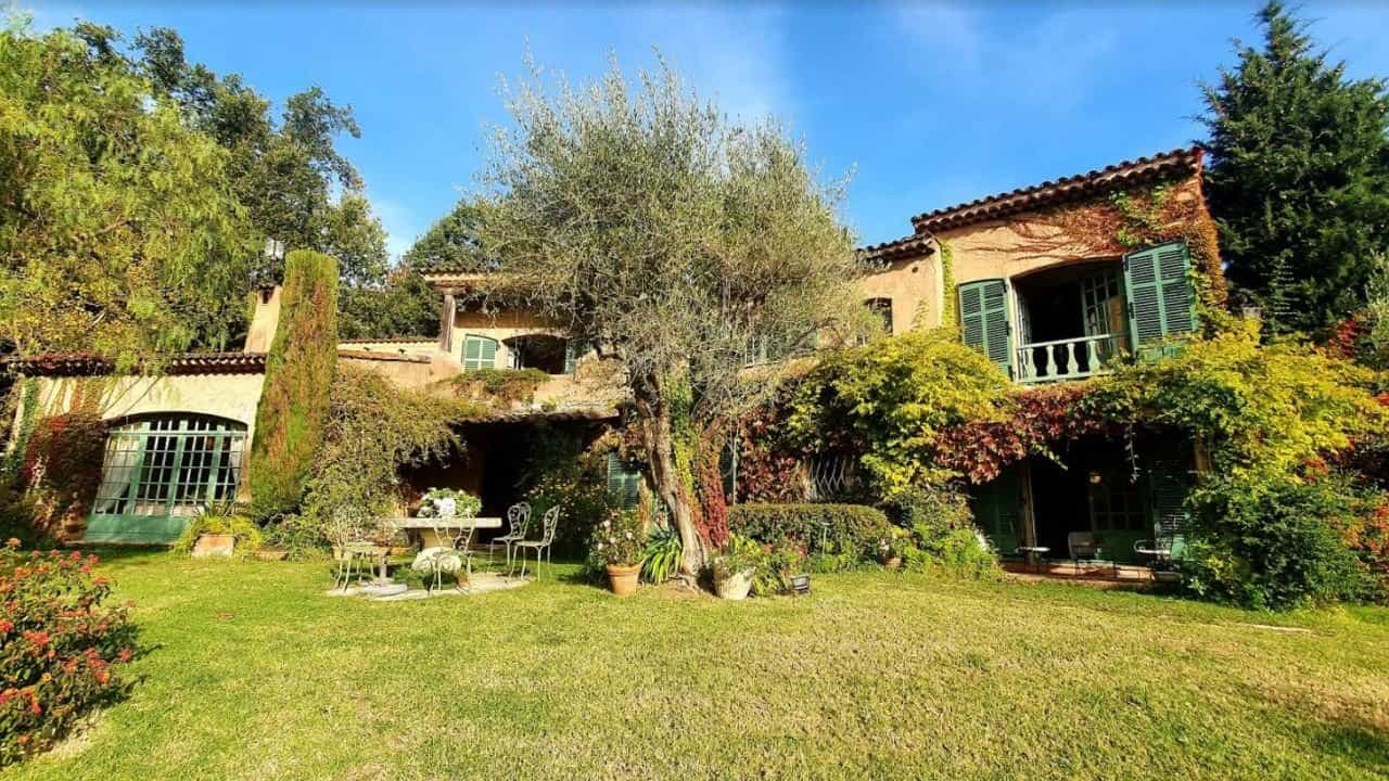 Haus im Saint-Paul-de-Vence, Provence-Alpes-Côte d'Azur 10818005