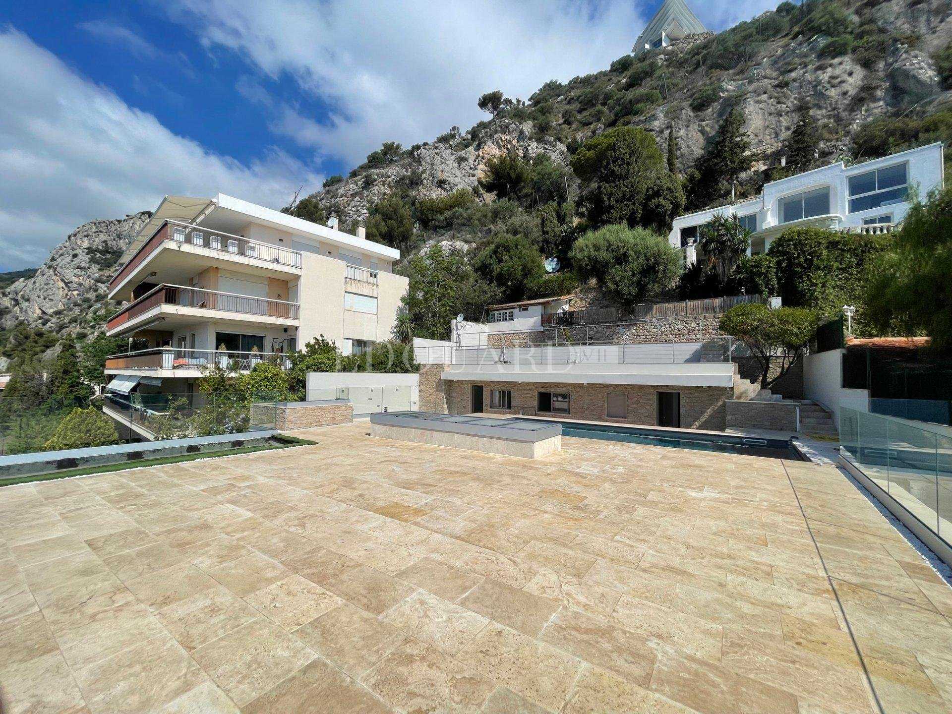 Dom w Roquebrune, Prowansja-Alpy-Lazurowe Wybrzeże 10818045