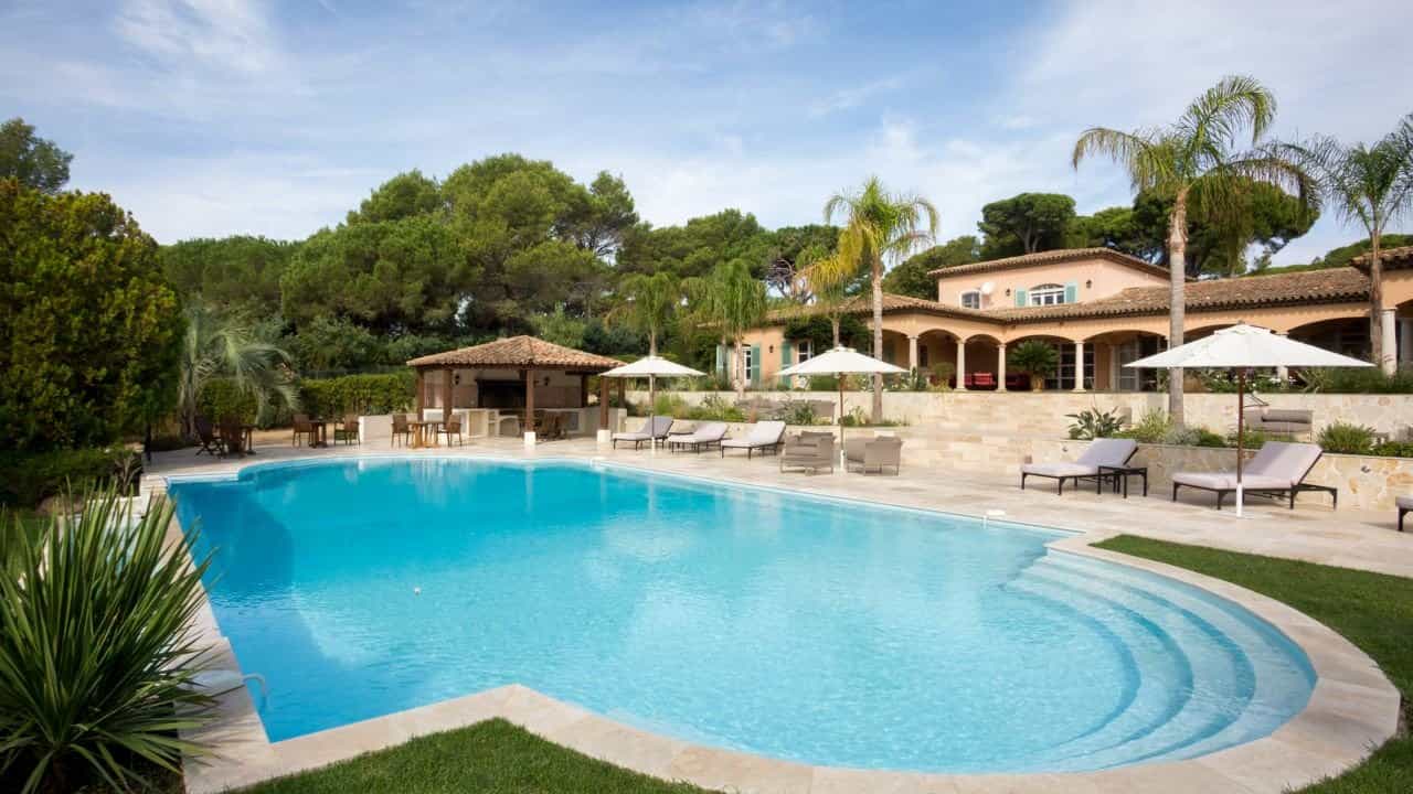 Rumah di Salon-de-Provence, Provence-Alpes-Cote d'Azur 10818116