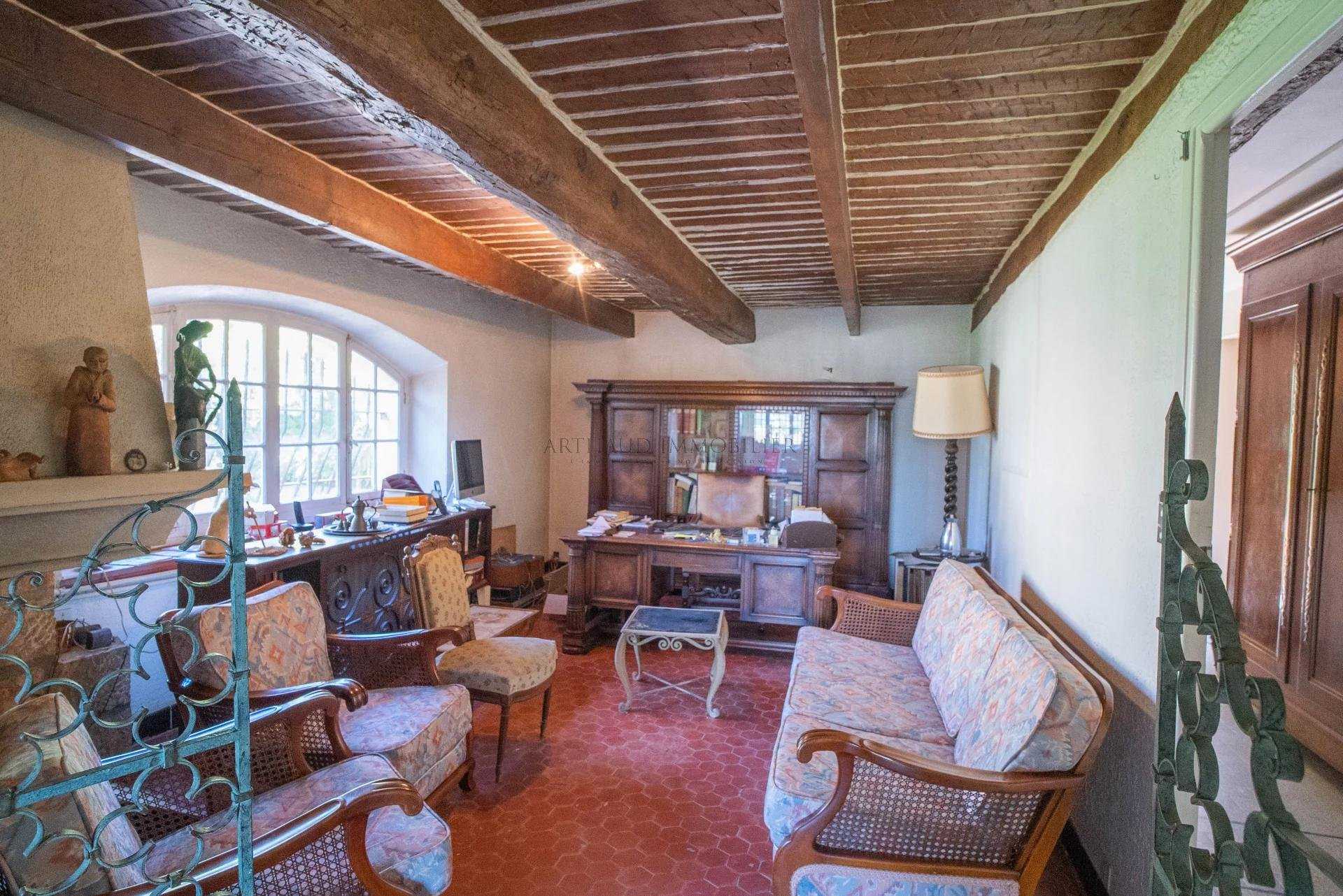 rumah dalam La Roquette-sur-Siagne, Alpes-Maritimes 10818197