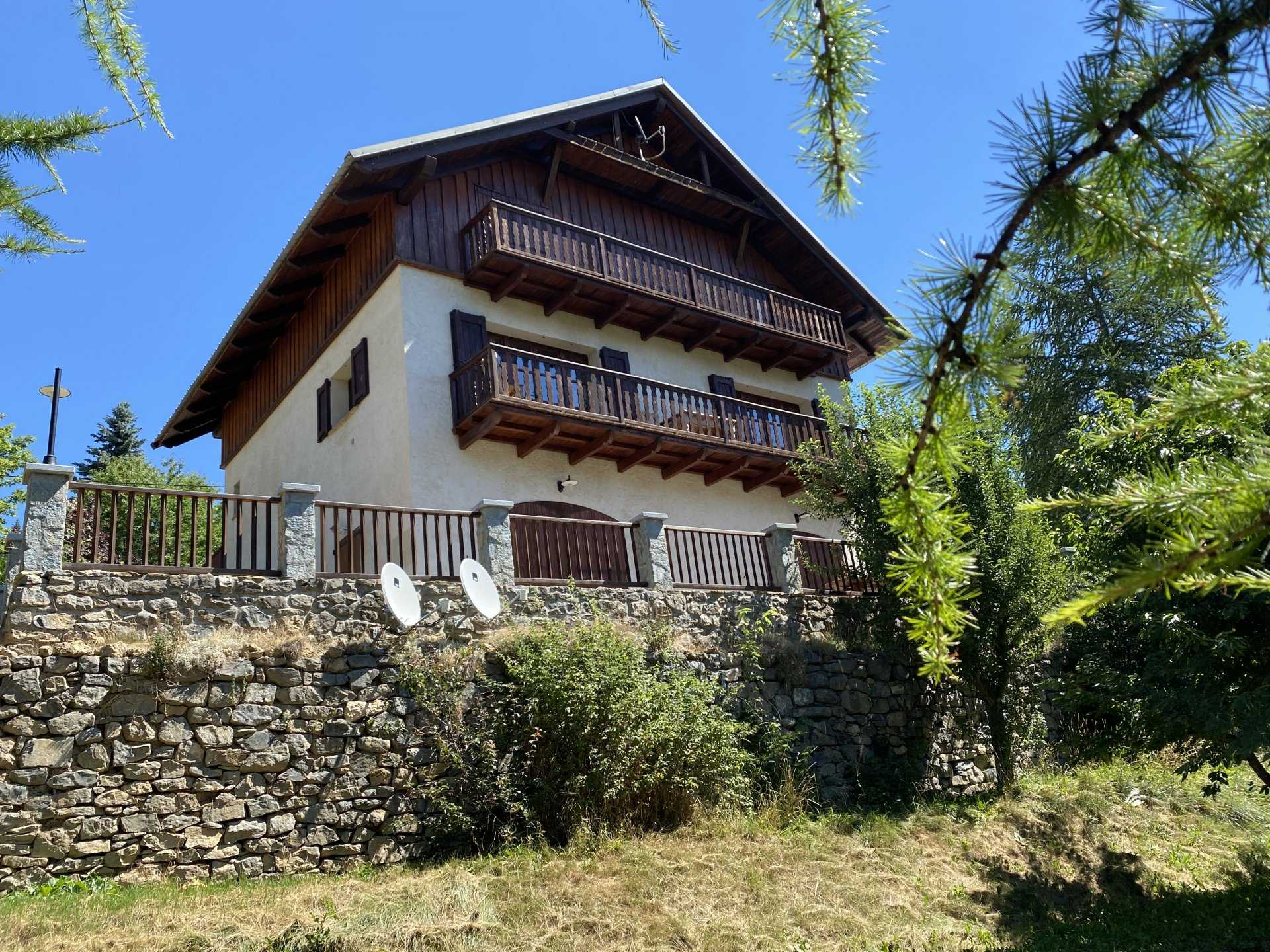 House in Peone, Provence-Alpes-Cote d'Azur 10818228