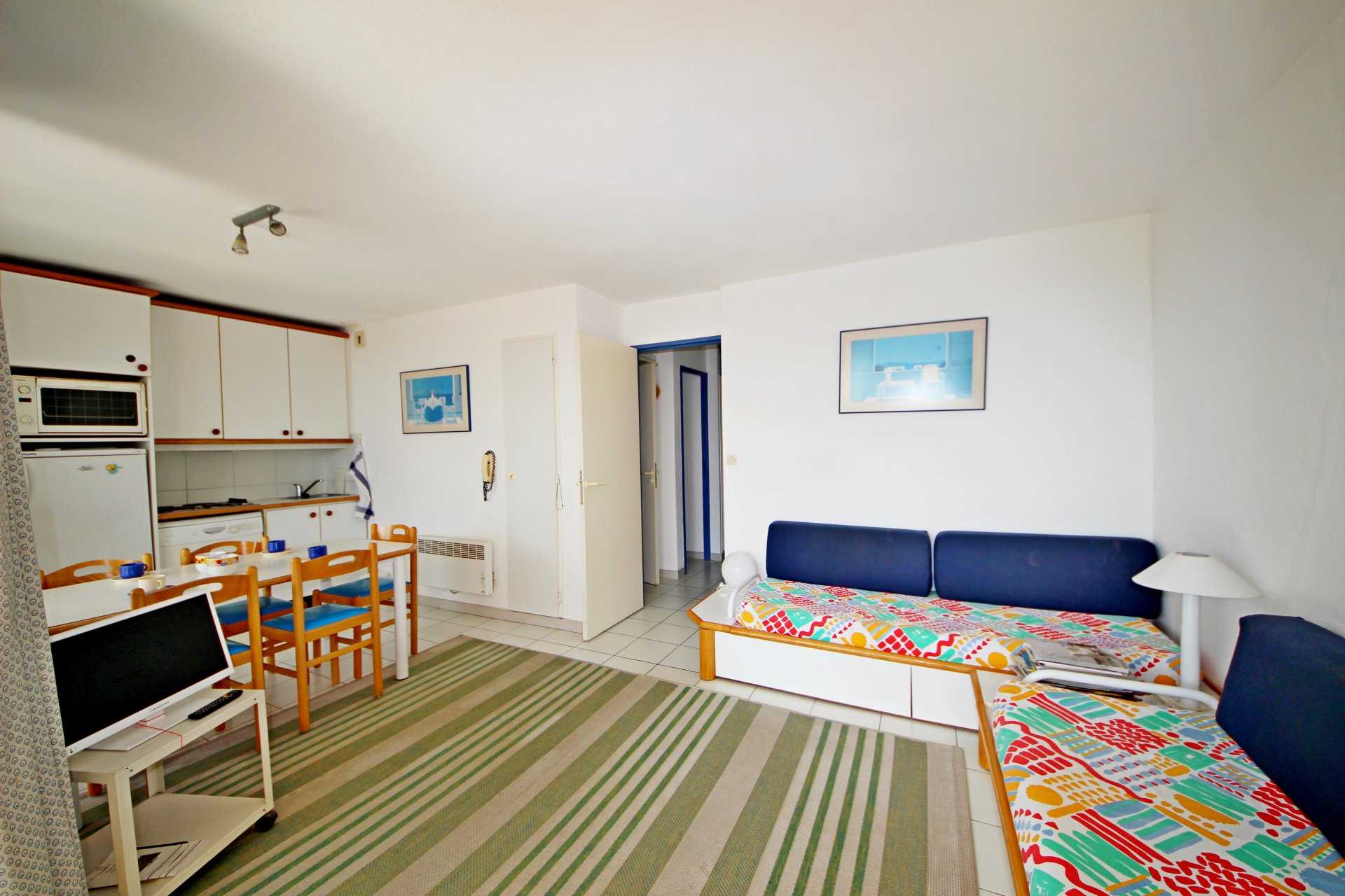 公寓 在 阿蓋, 普羅旺斯-阿爾卑斯-藍色海岸 10818304