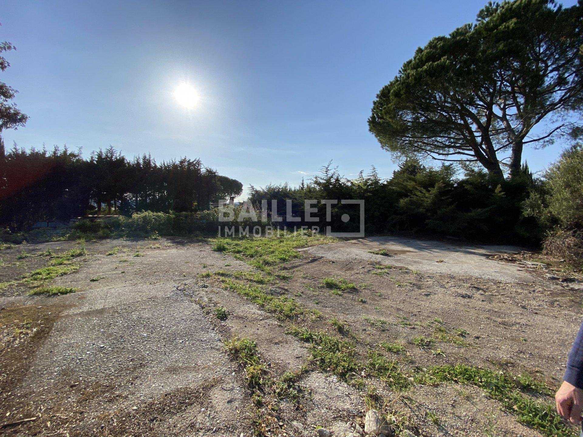 Land in Antibes, Alpes-Maritimes 10818437