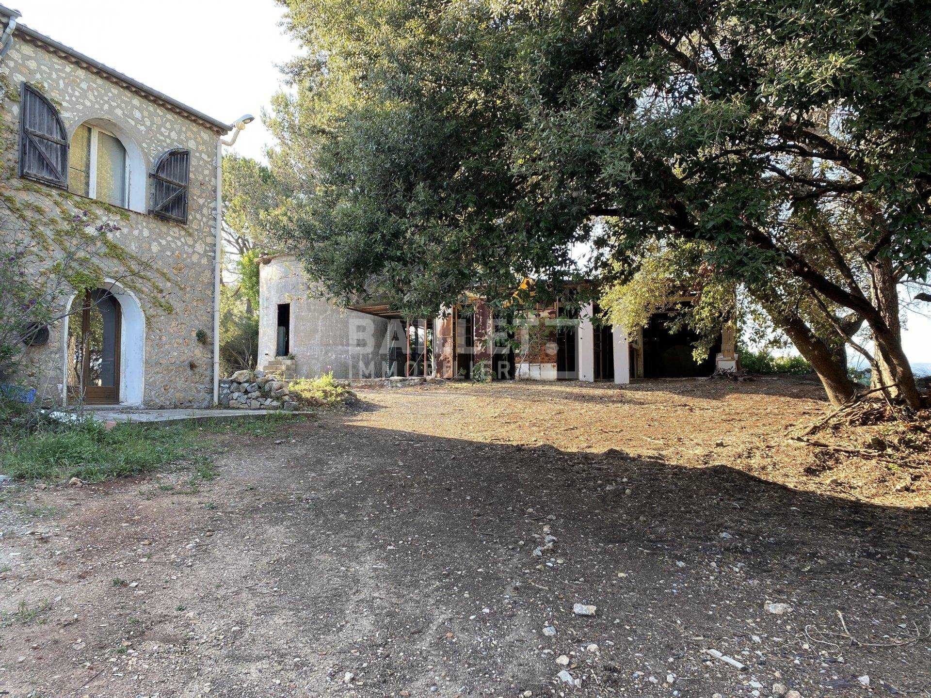 Land in Antibes, Alpes-Maritimes 10818437