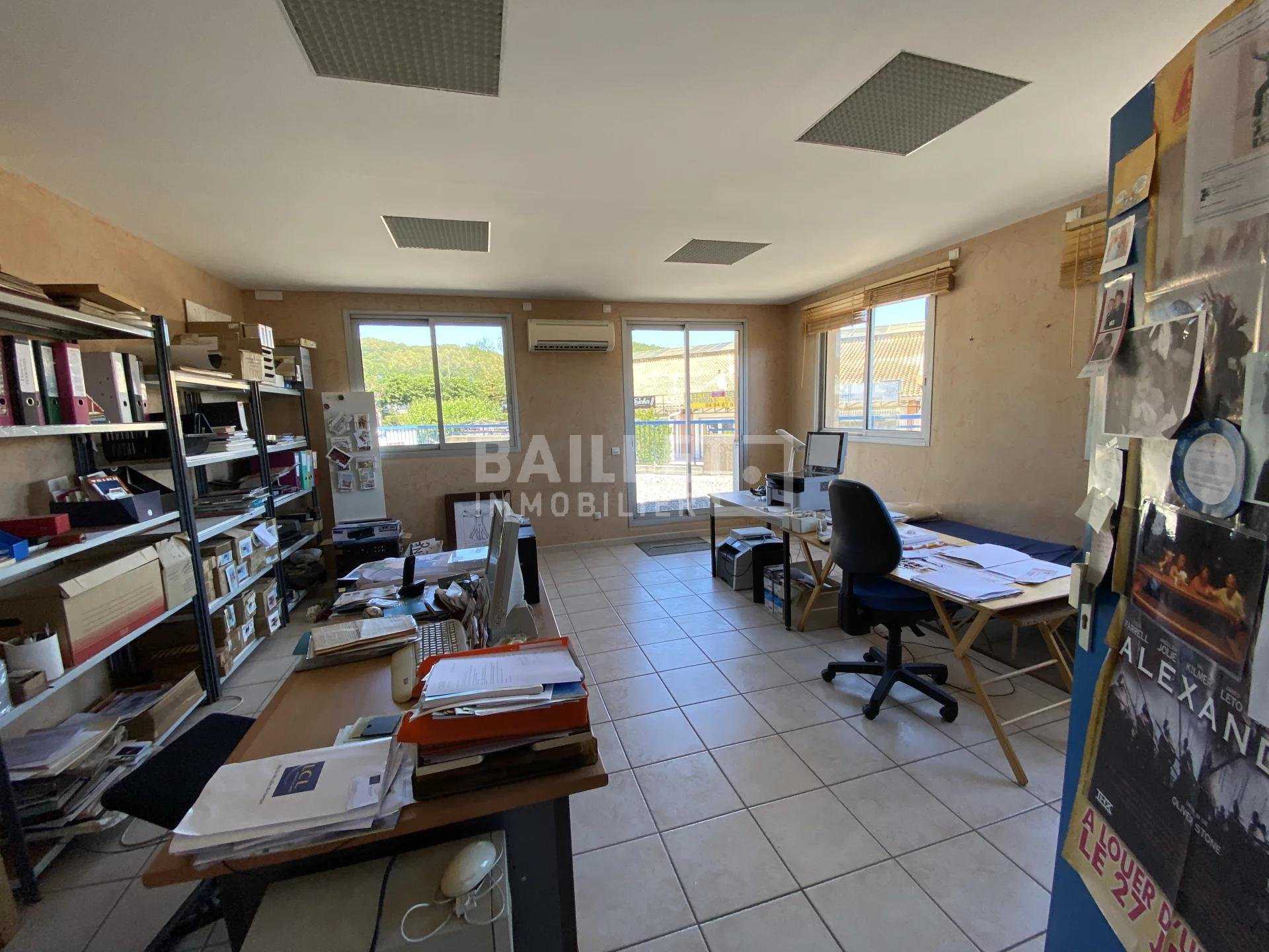 Office in Tourrettes, Provence-Alpes-Cote d'Azur 10818463