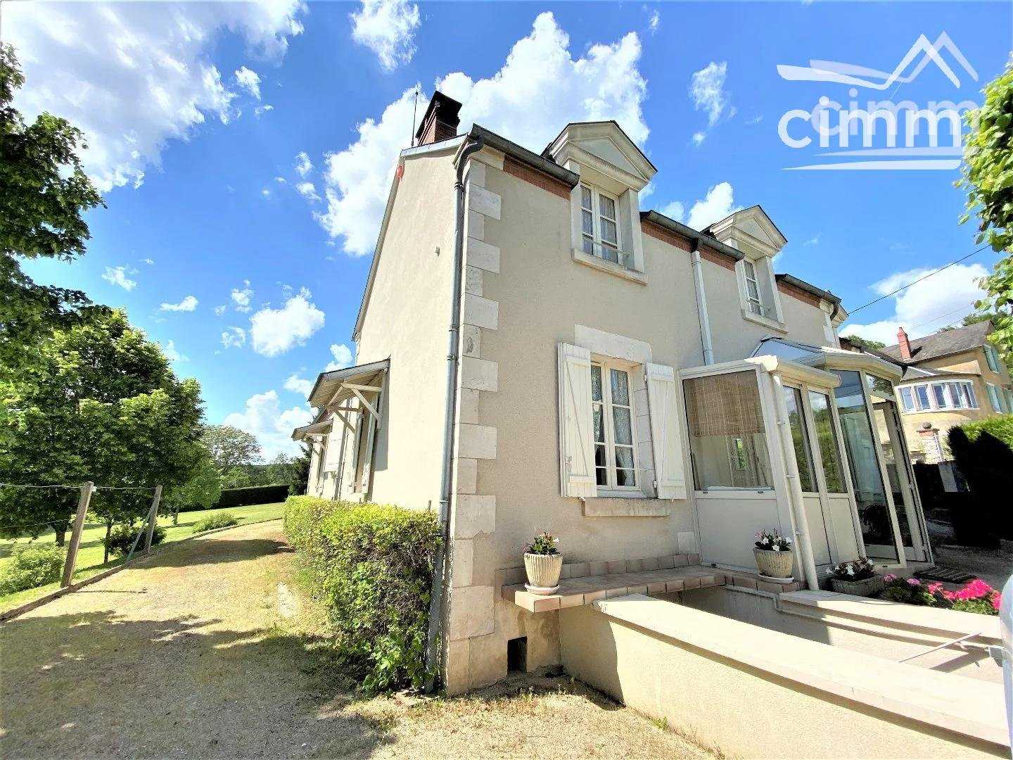 Будинок в Veaugues, Cher 10818615