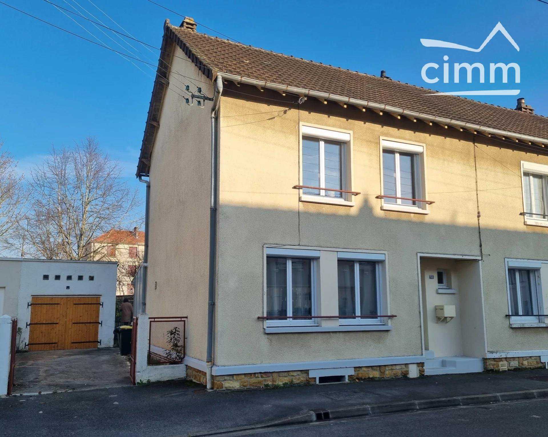 House in Bourges, Cher 10818630