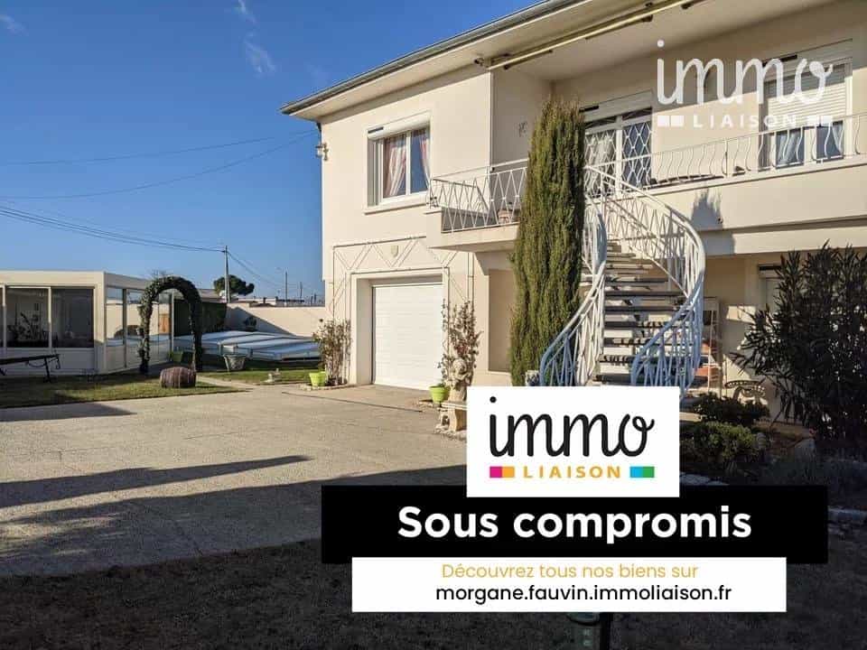 Talo sisään Chatuzange-le-Goubet, Drôme 10819020