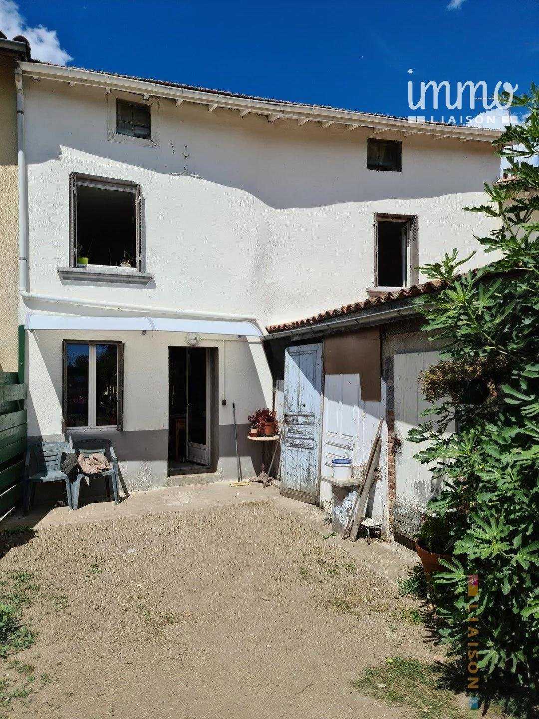 casa no Courpiere, Auvérnia-Ródano-Alpes 10819042