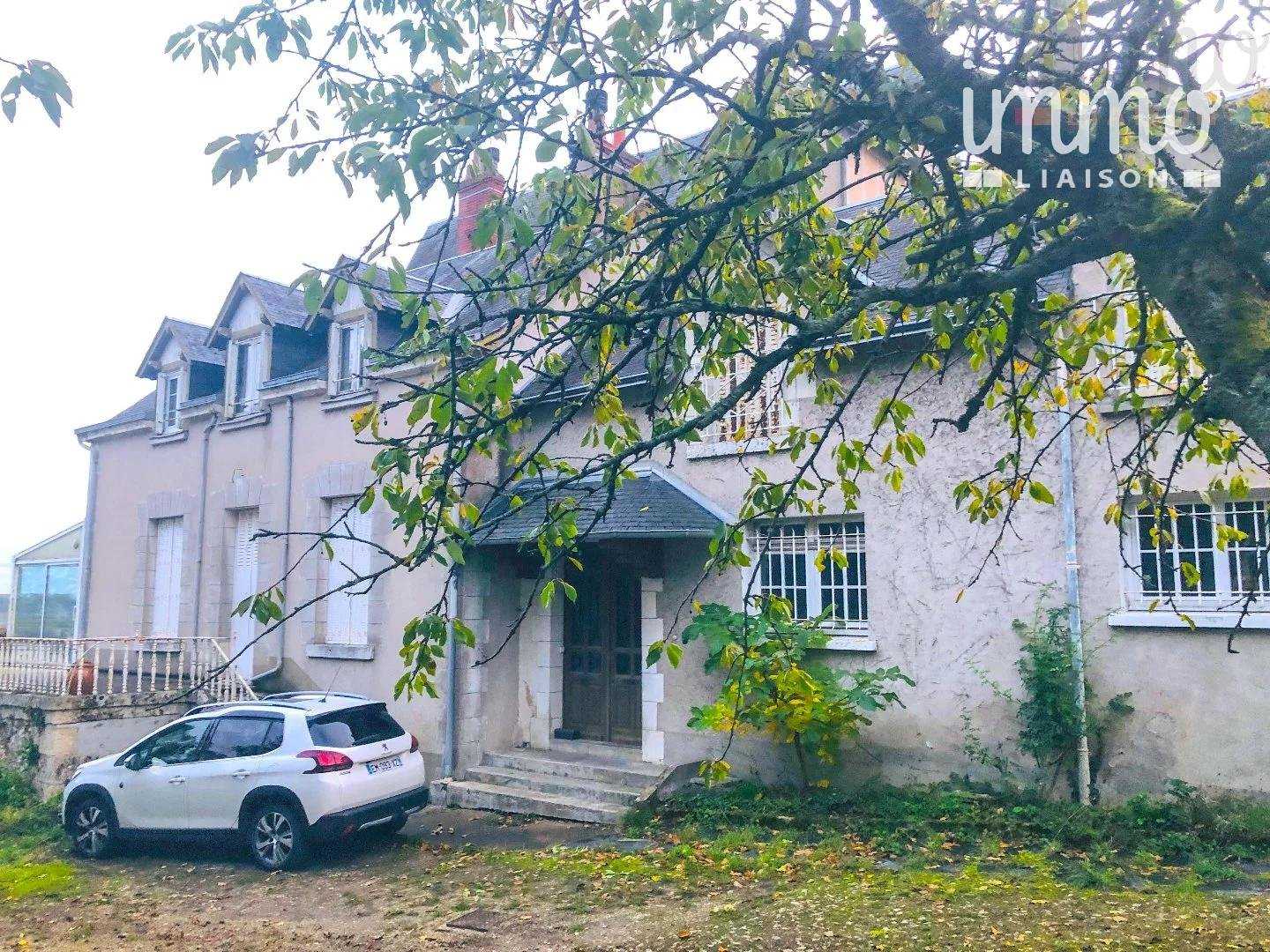 房子 在 Blois, Centre-Val de Loire 10819053
