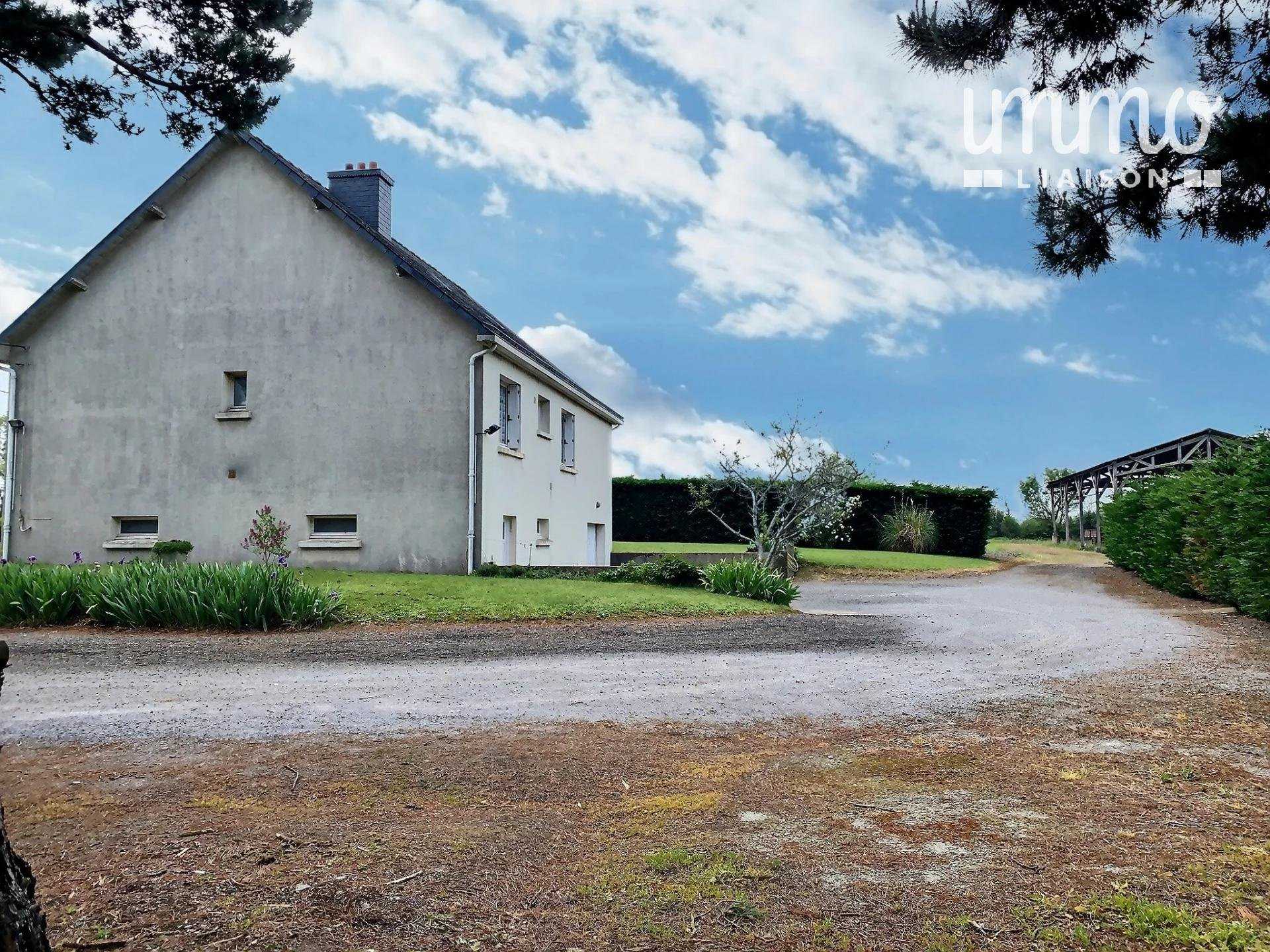 Rumah di Saint-Herblon, Loire-Atlantique 10819109