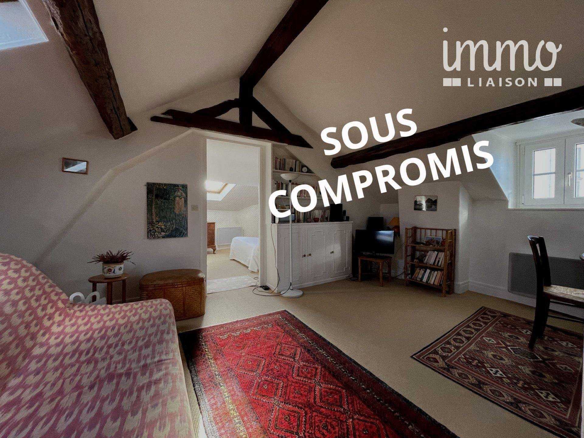 Condominium in Versailles, Yvelines 10819111