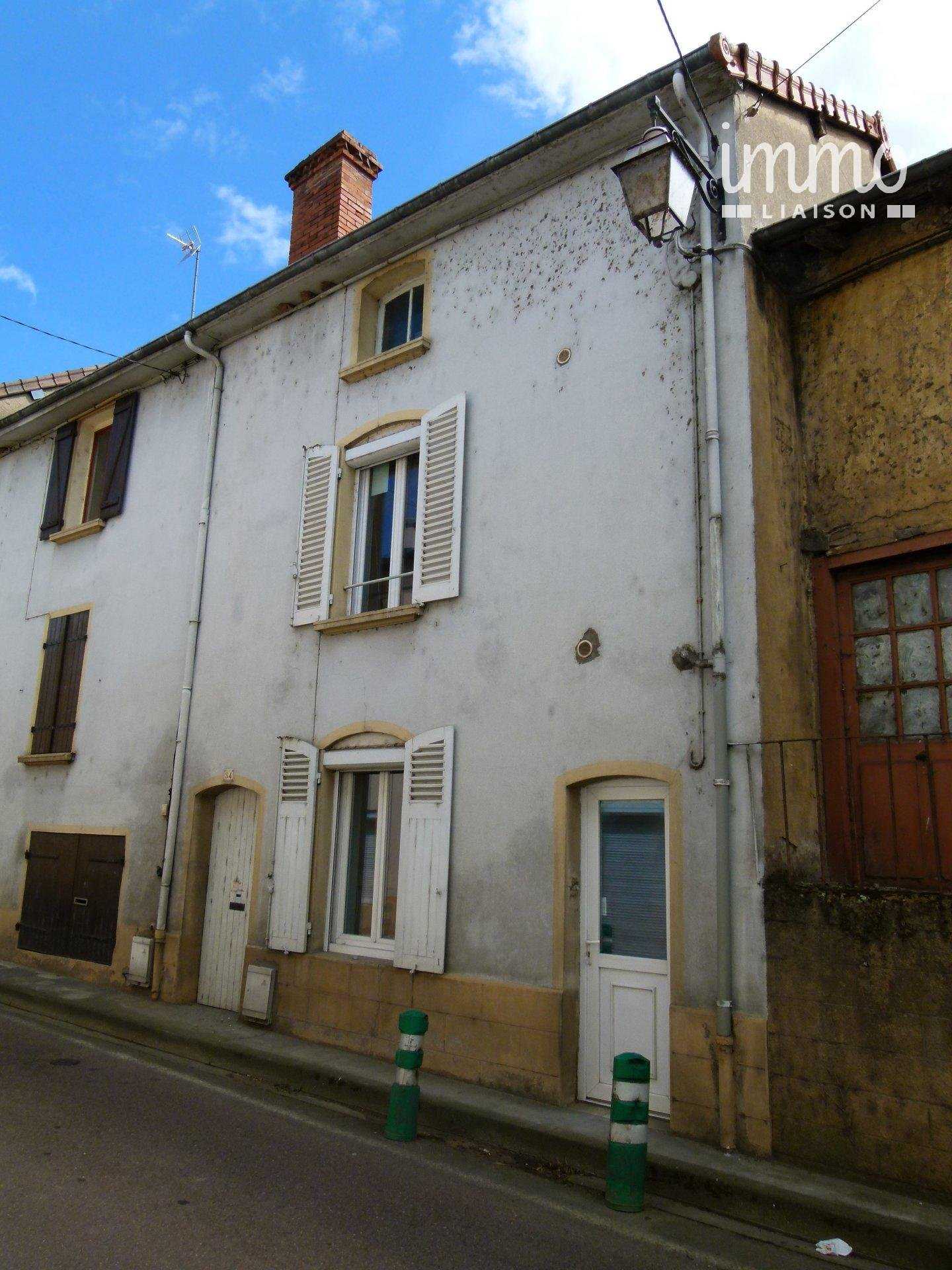 Huis in Marcigny, Bourgogne-Franche-Comte 10819154