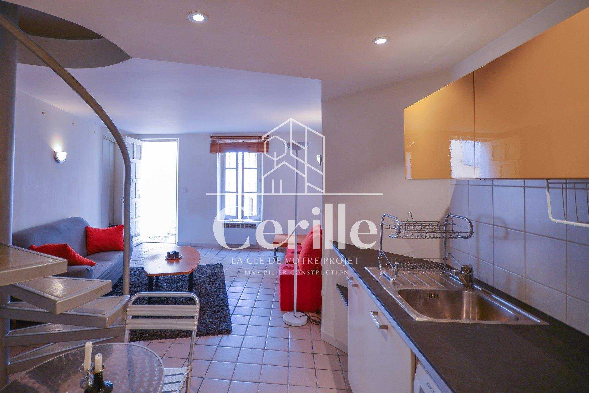Condominium dans Istres, Provence-Alpes-Côte d'Azur 10819218