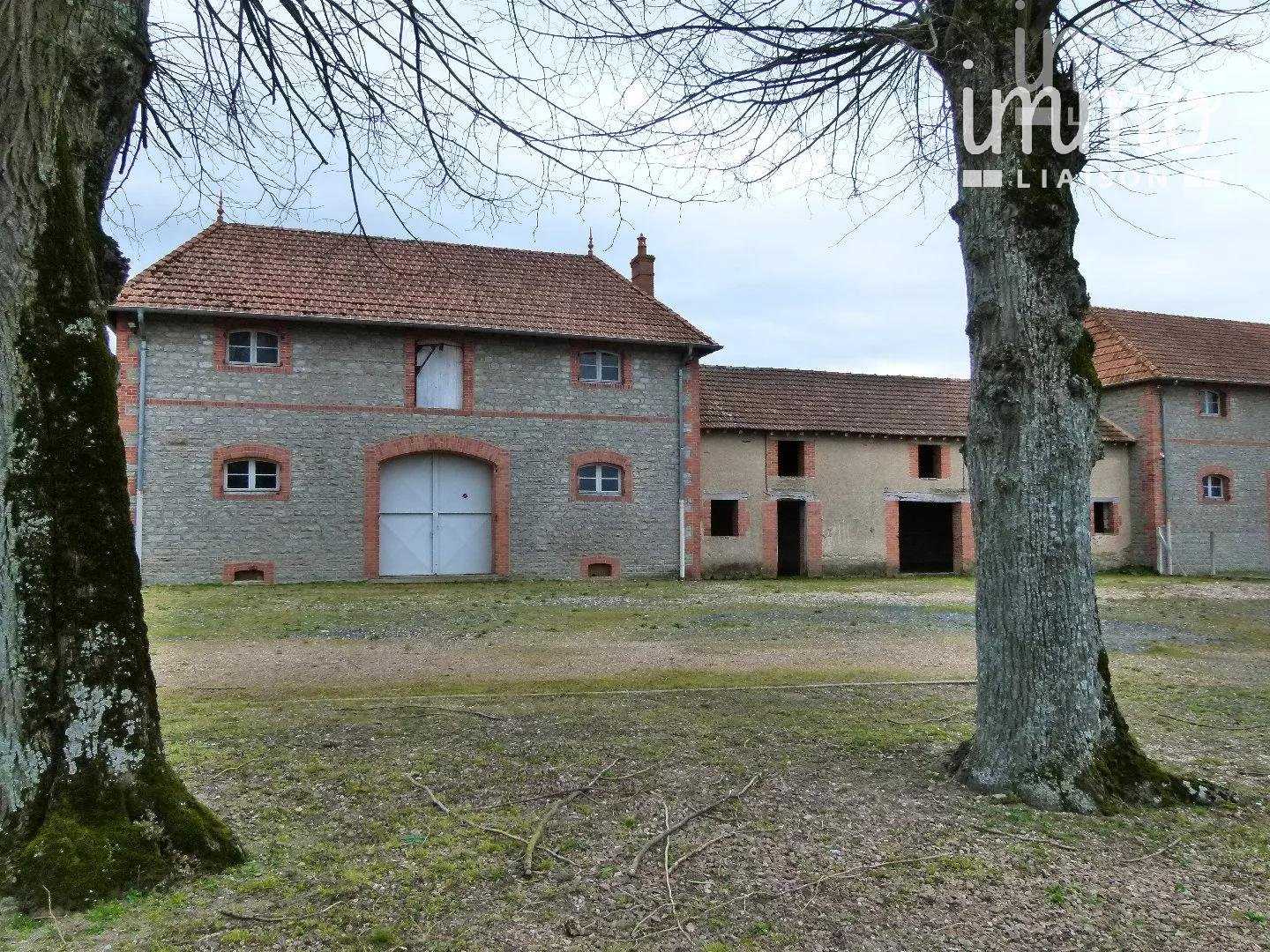 casa no Marcigny, Bourgogne-Franche-Comte 10819237