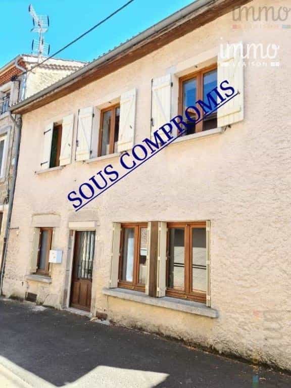 House in Courpiere, Auvergne-Rhone-Alpes 10819305