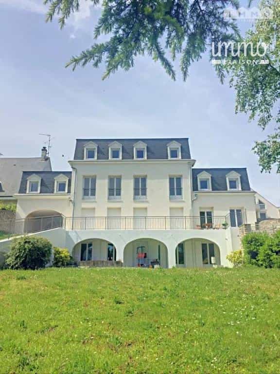 Condomínio no Blois, Centro-Val de Loire 10819382